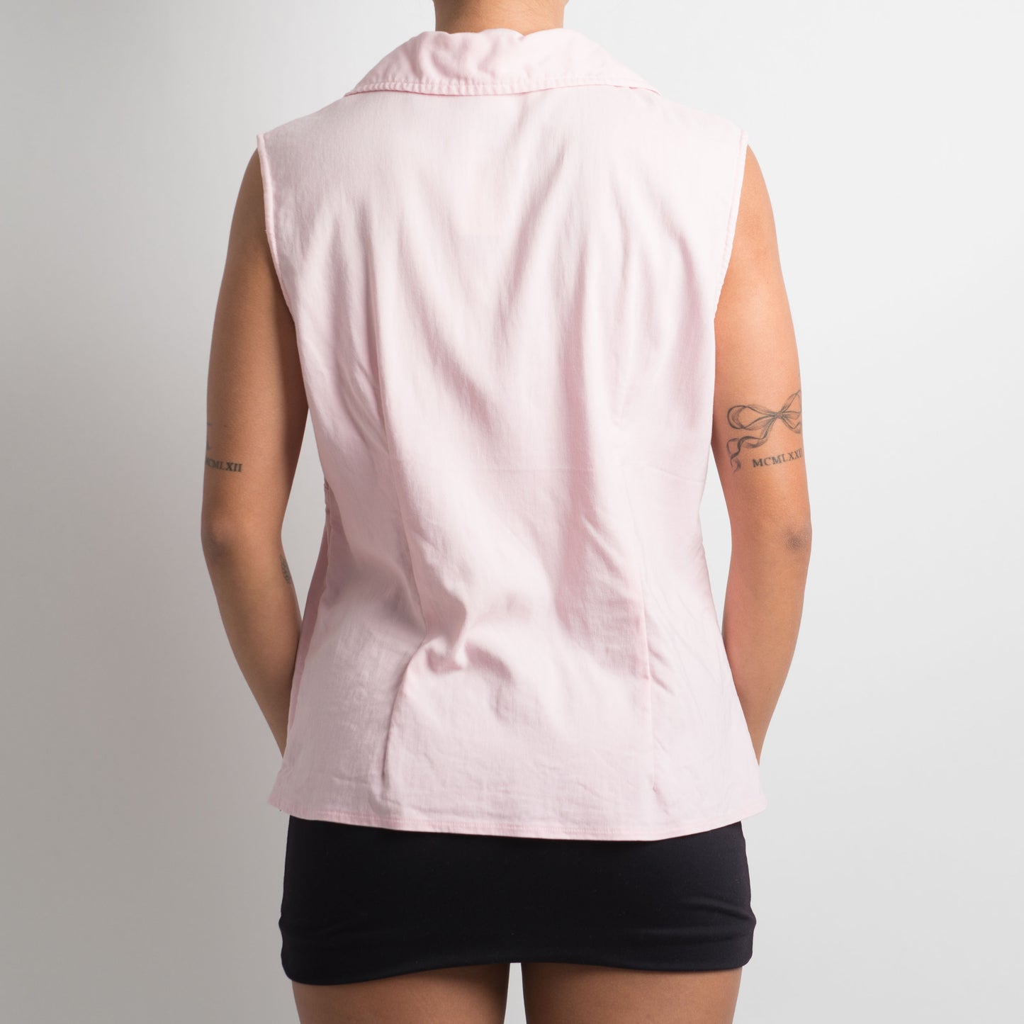 PINK SLEEVELESS BLOUSE