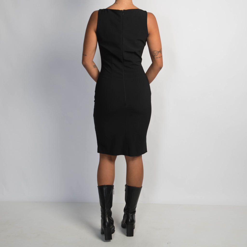 BLACK BOAT NECK DRESS