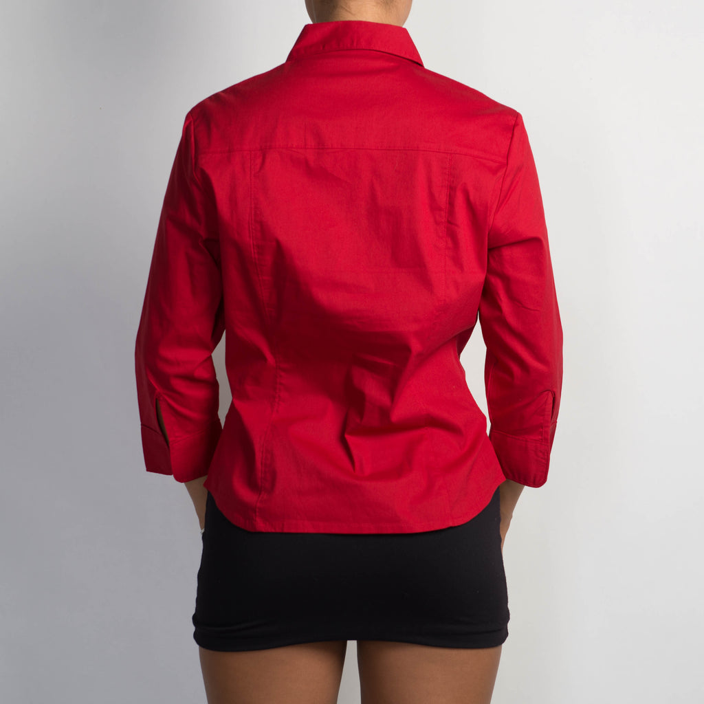 RED 3/4 SLEEVE BLOUSE