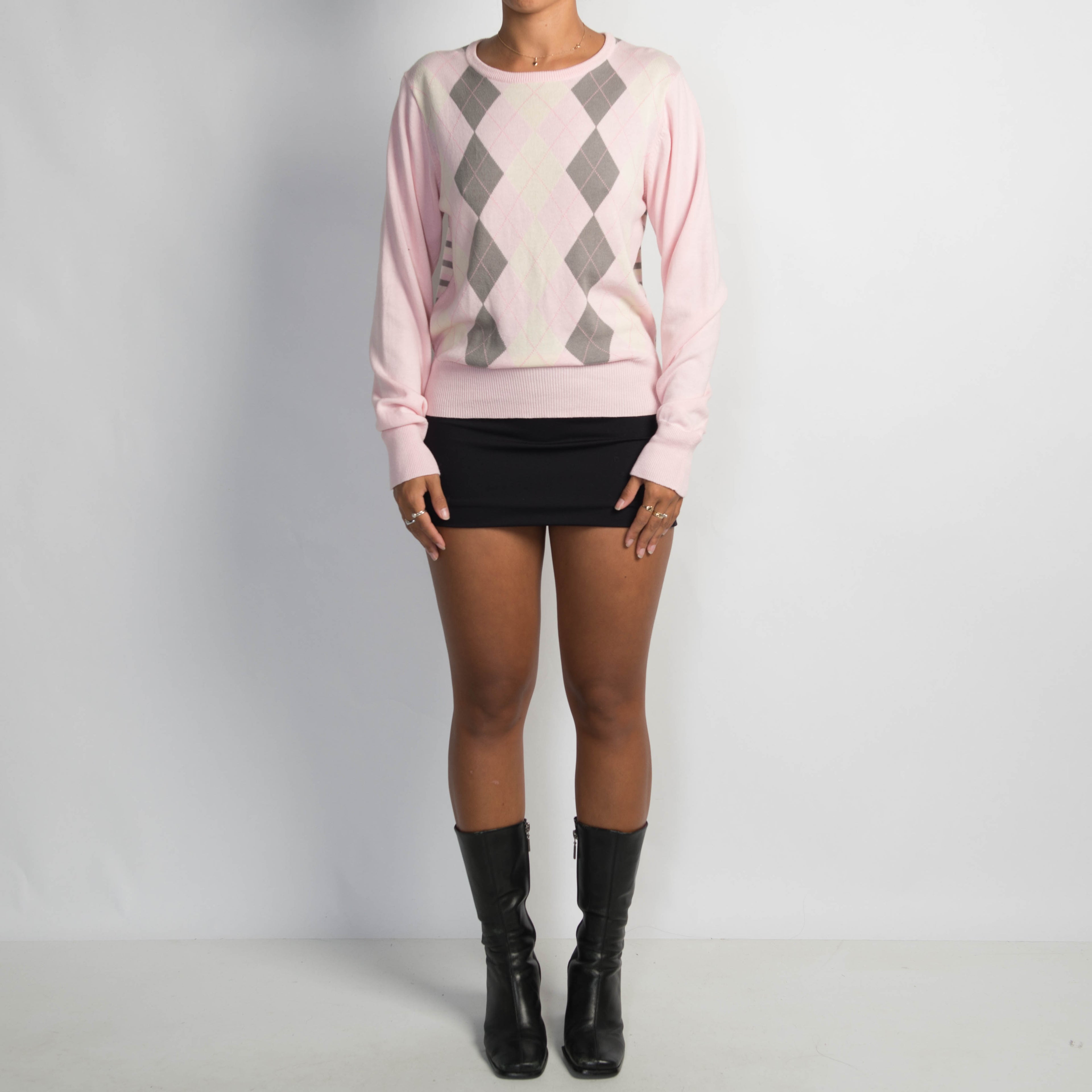 PINK ARGYLE KNIT TOP