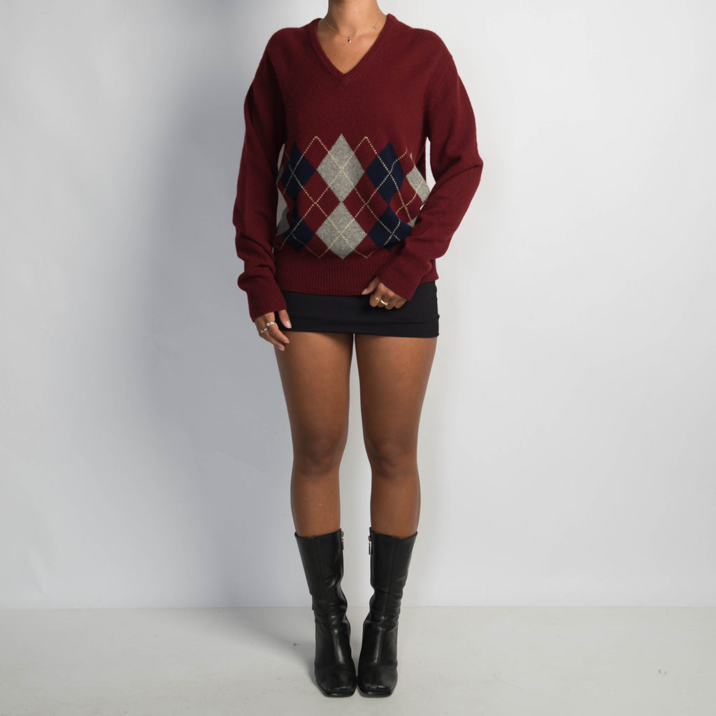 MAROON ARGYLE WOOL SWEATER