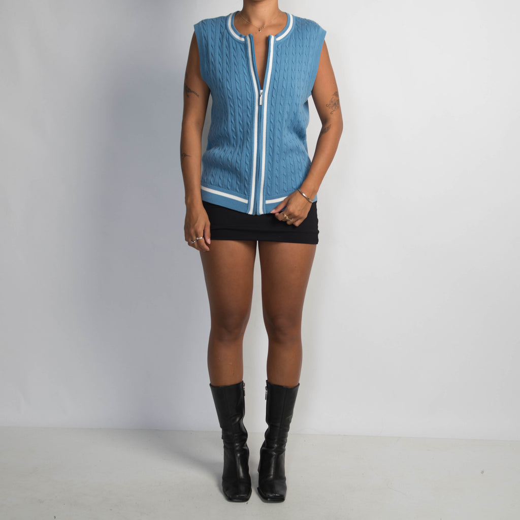 BLUE CABLE KNIT ZIP VEST