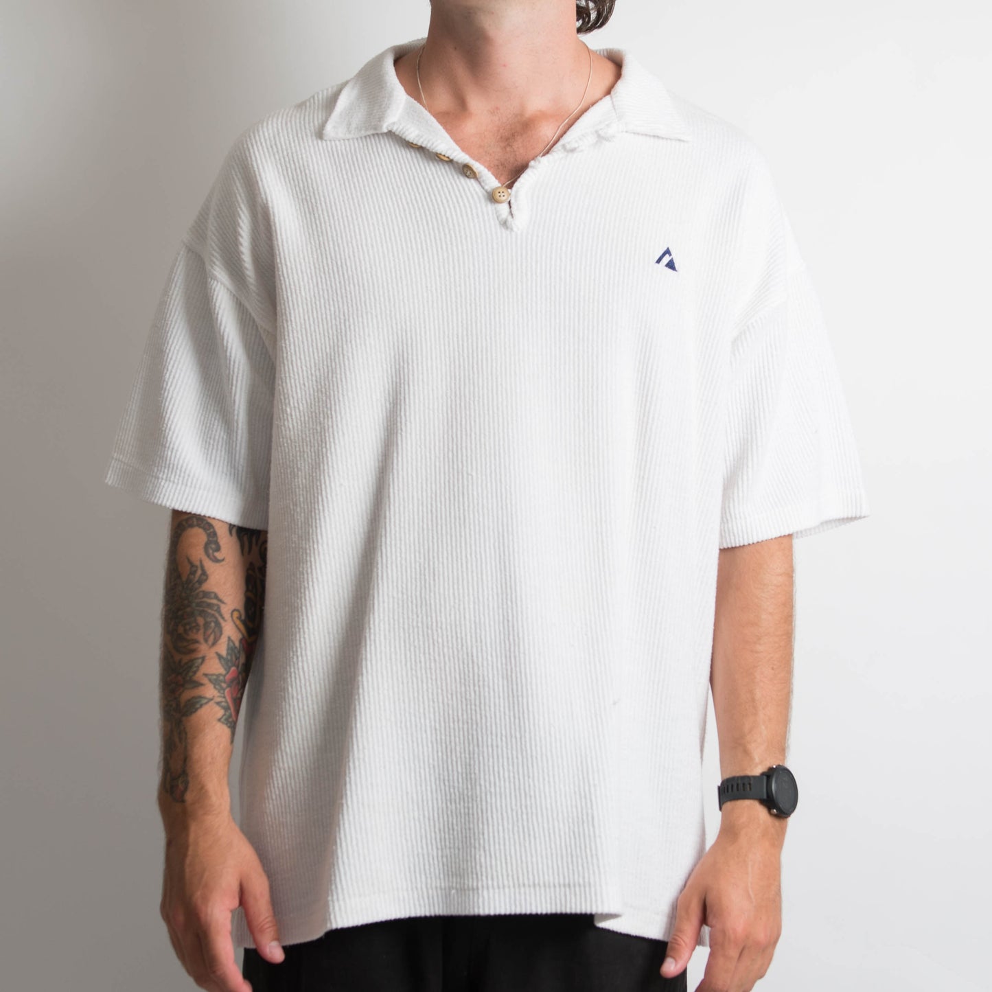 WHITE TEXTURED POLO