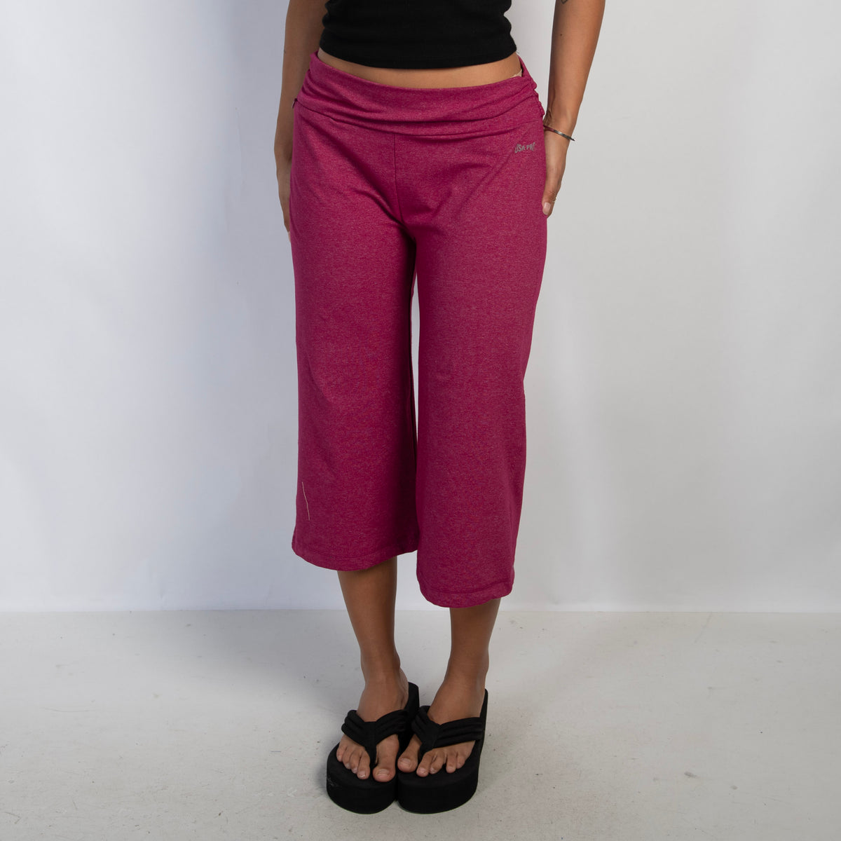 PINK WIDE LEG CROP PANTS