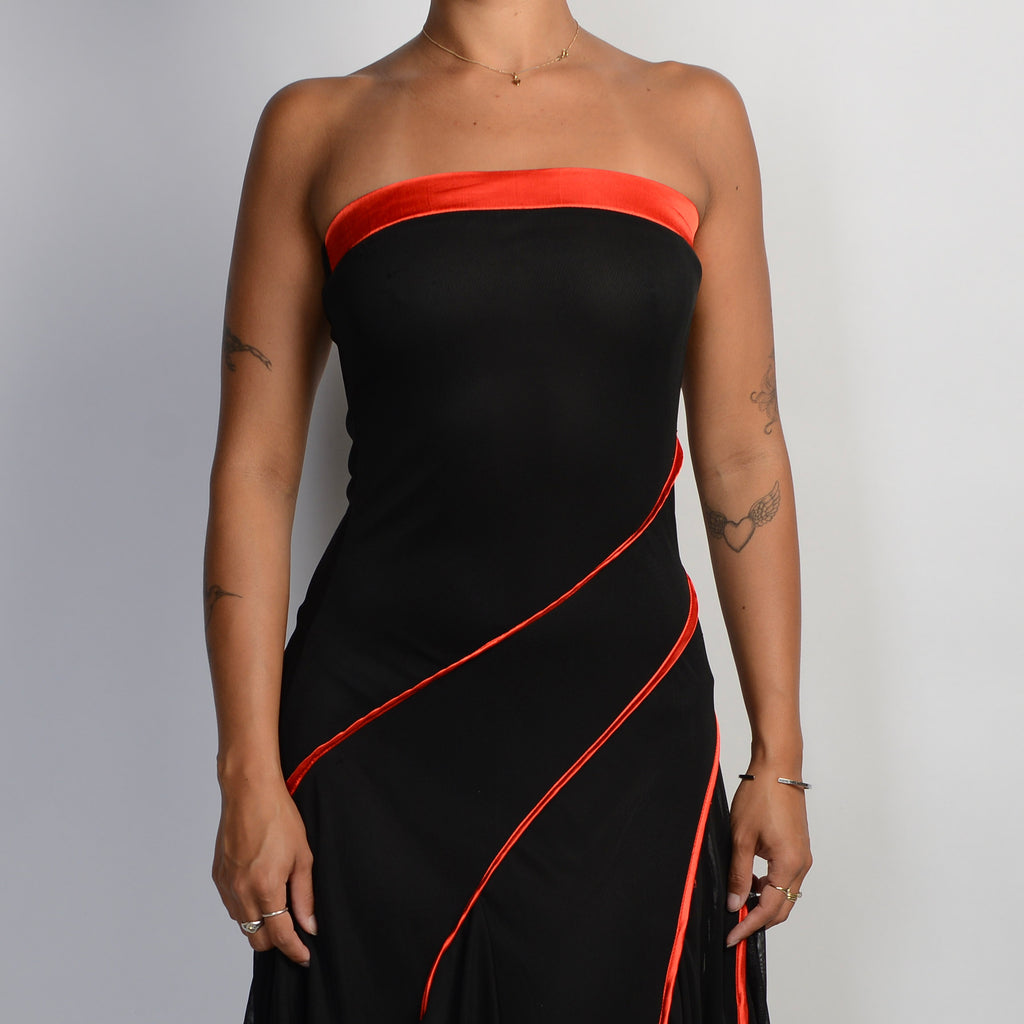 RED CONTRAST STRAPLESS DRESS