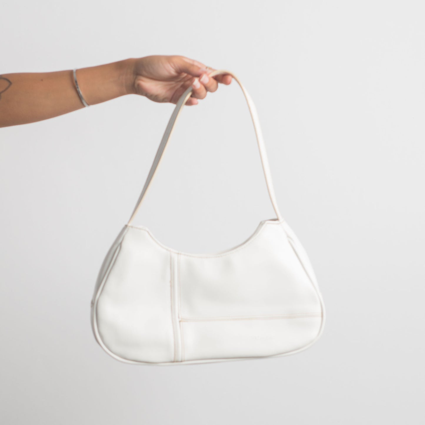 WHITE STRUCTURED HANDBAG