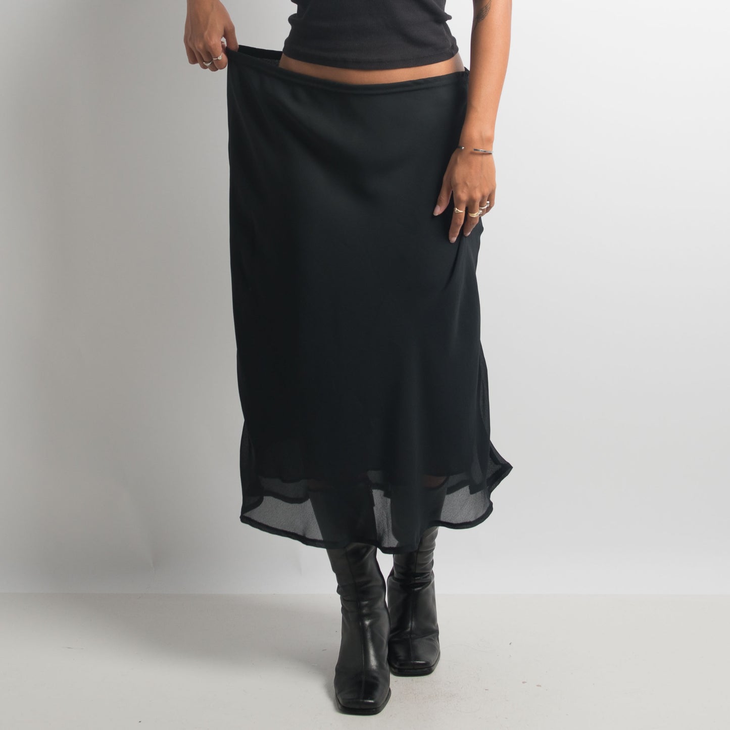 BLACK CHIFFON MIDI SKIRT