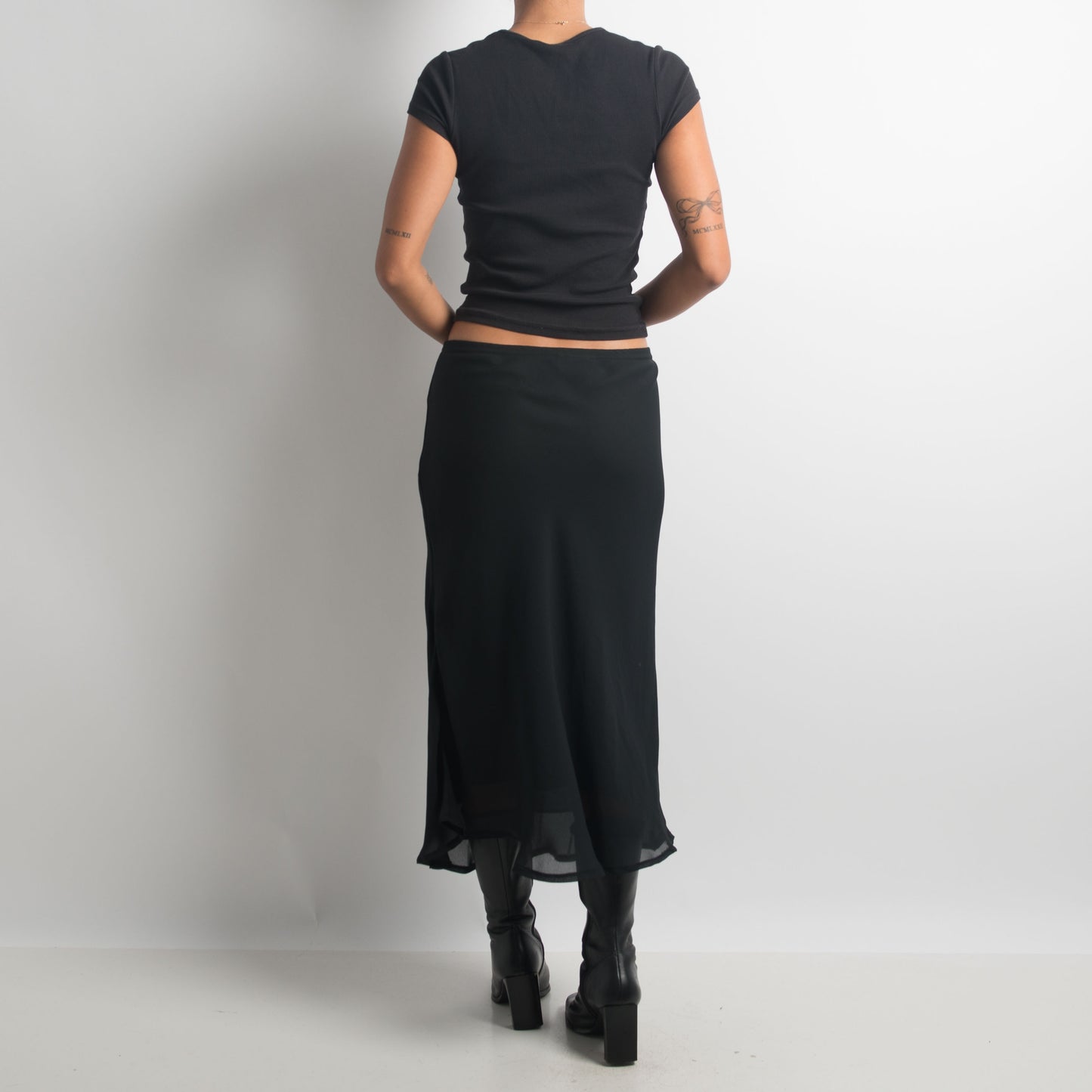 BLACK CHIFFON MIDI SKIRT