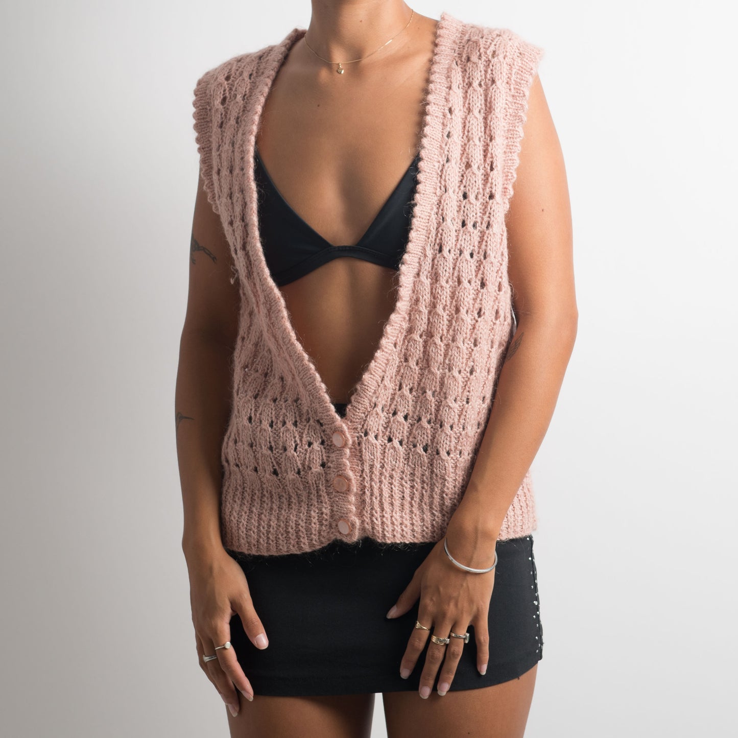 PINK KNIT VEST