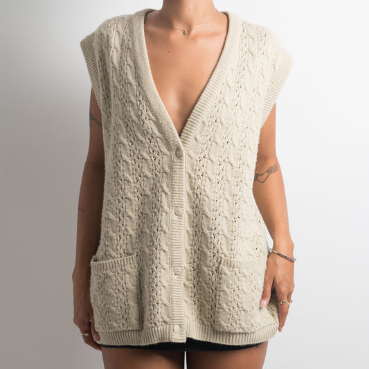 BEIGE KNIT OVERSIZED VEST