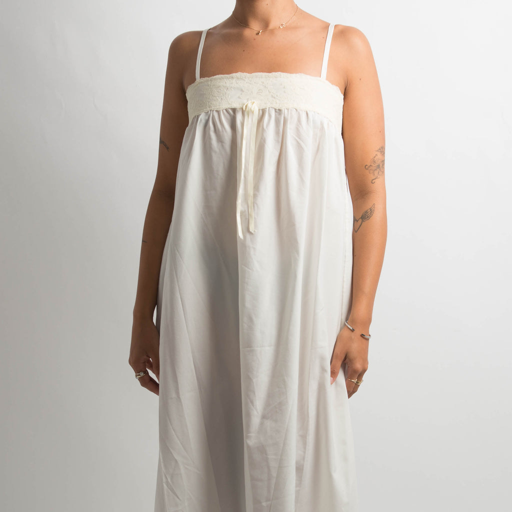 IVORY NIGHTGOWN