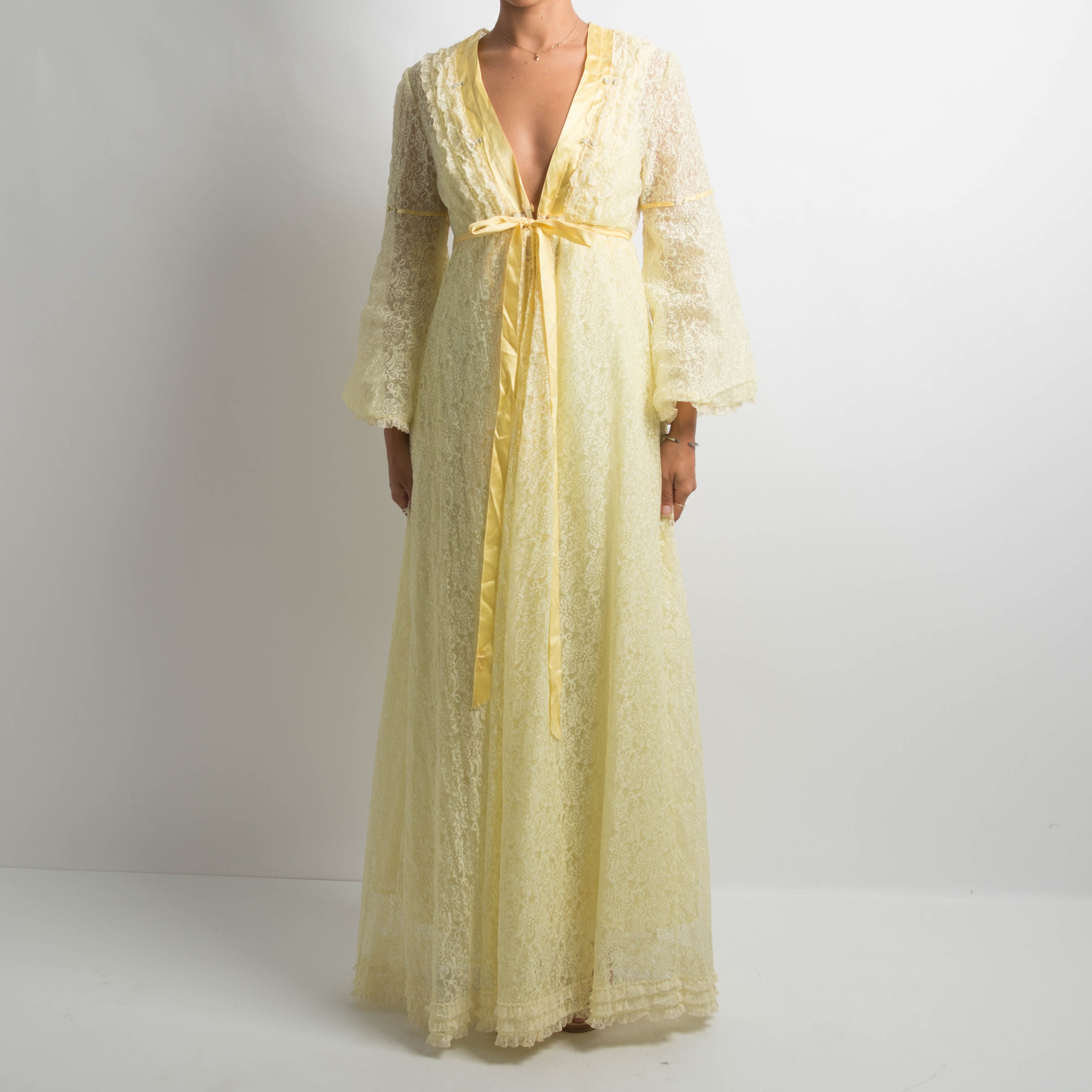YELLOW LACE DRESS + ROBE SET