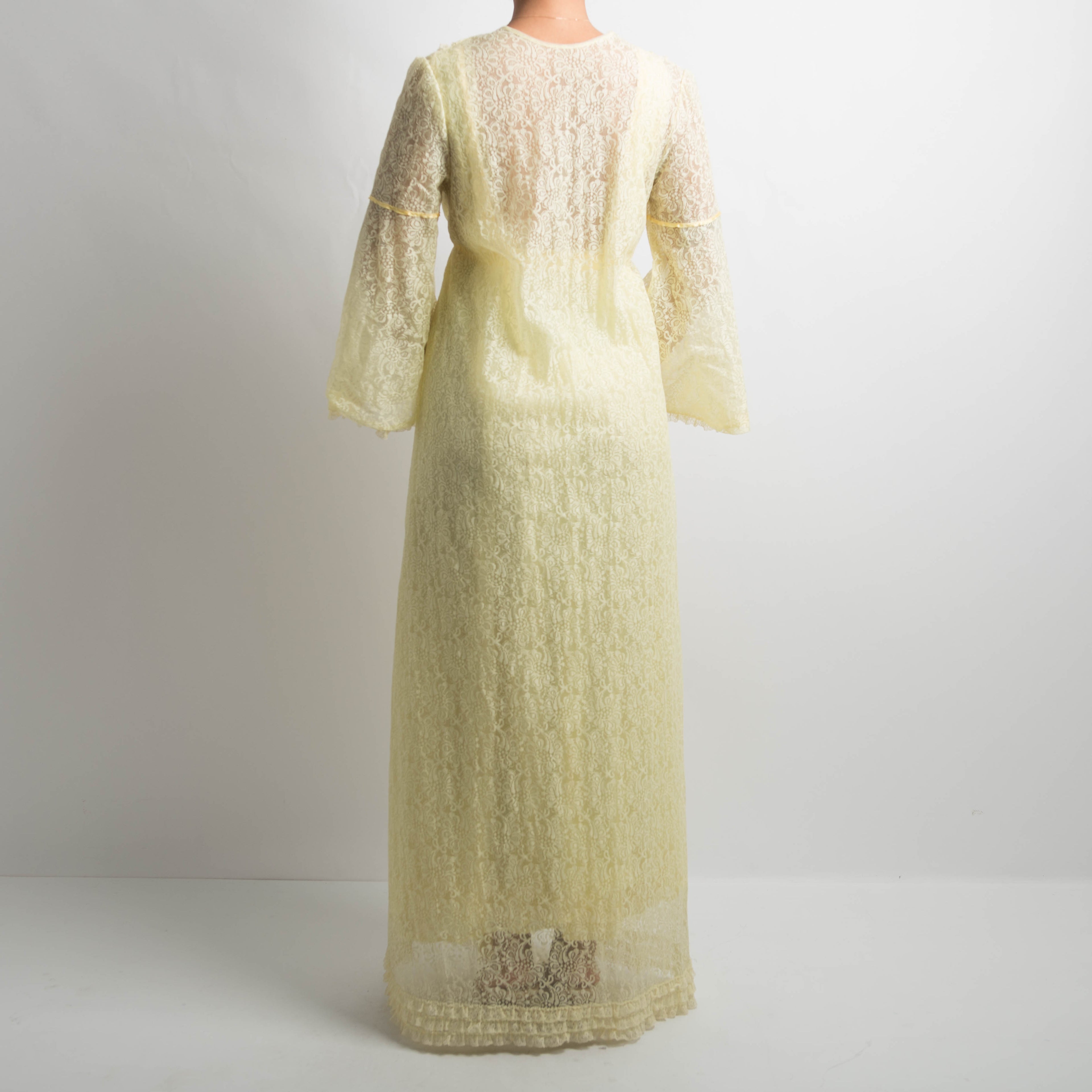 YELLOW LACE DRESS + ROBE SET