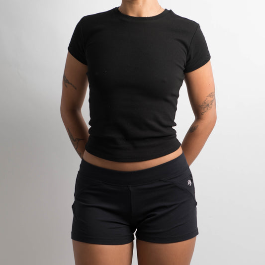 BLACK KICK SHORTS