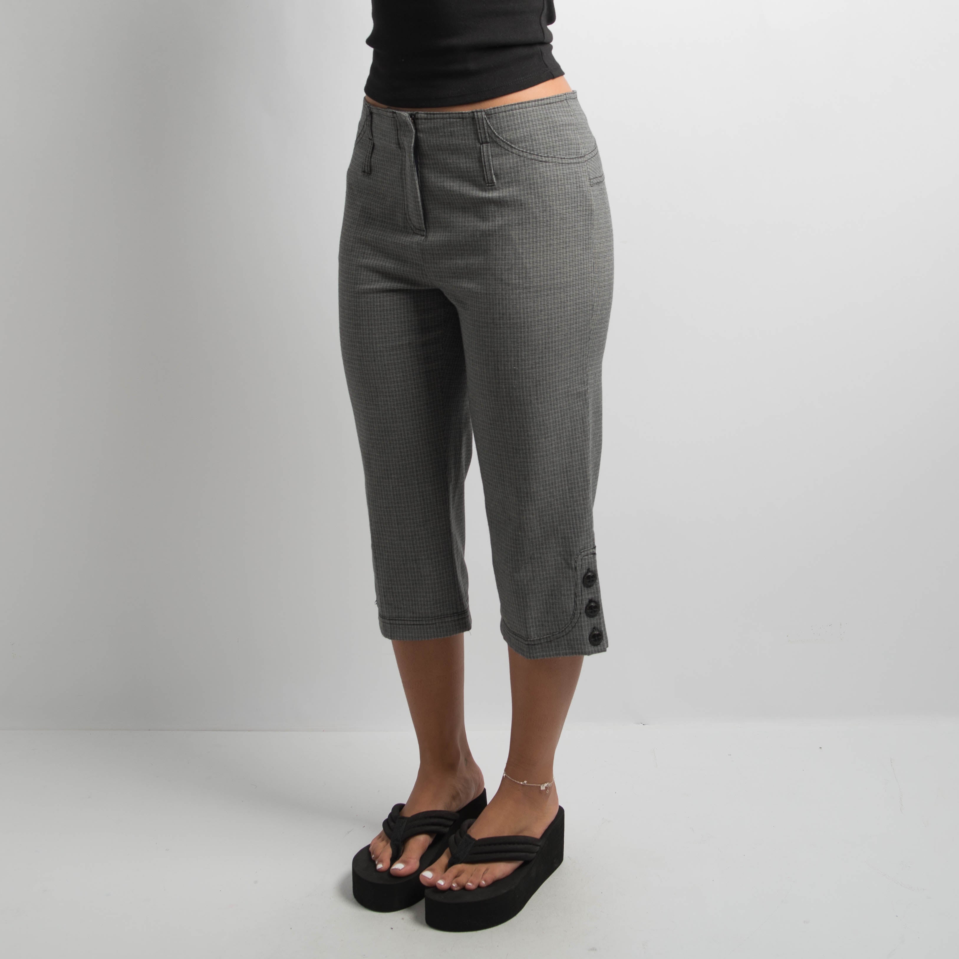 PATTERN CAPRI TROUSERS