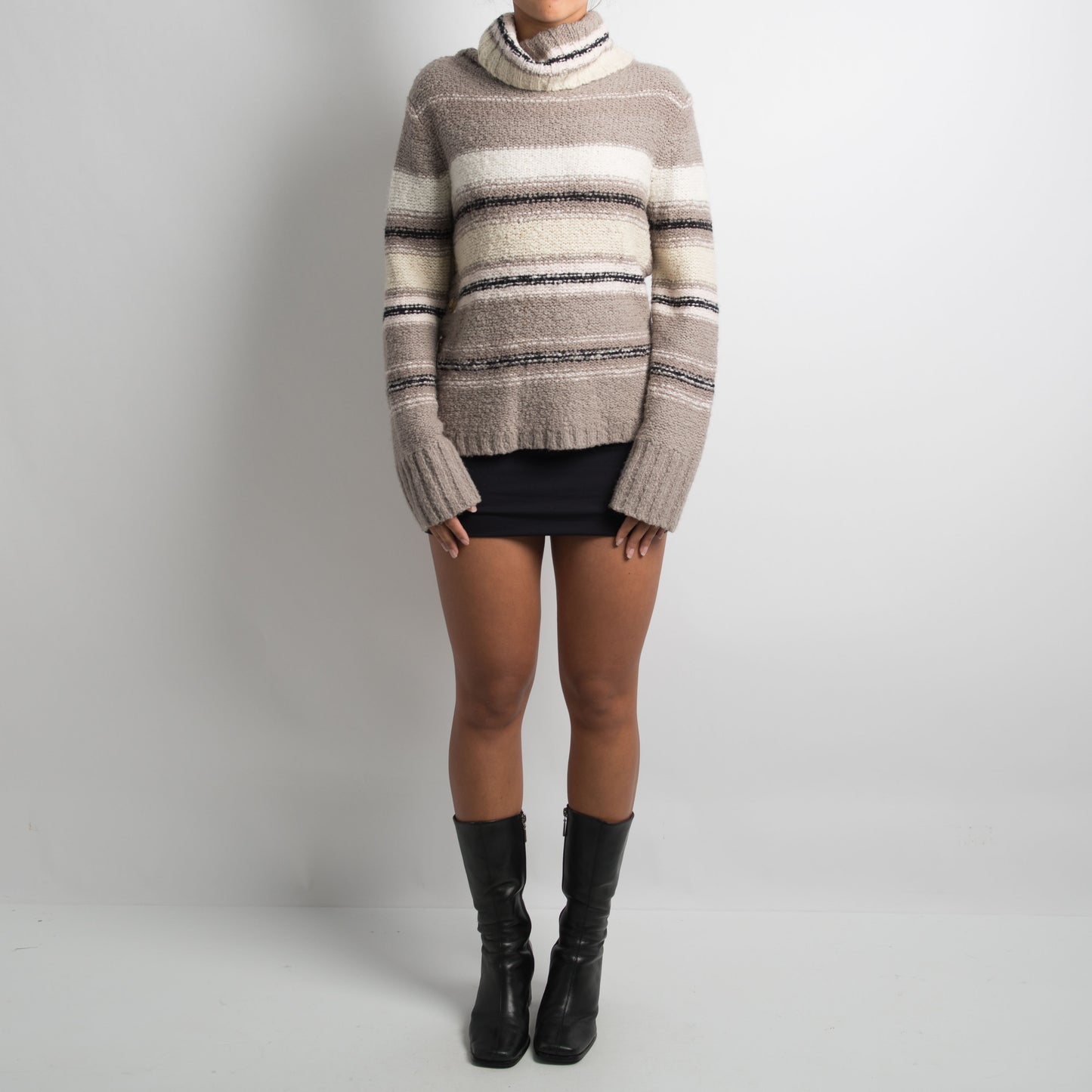 STRIPED KNIT TURTLENECK SWEATER