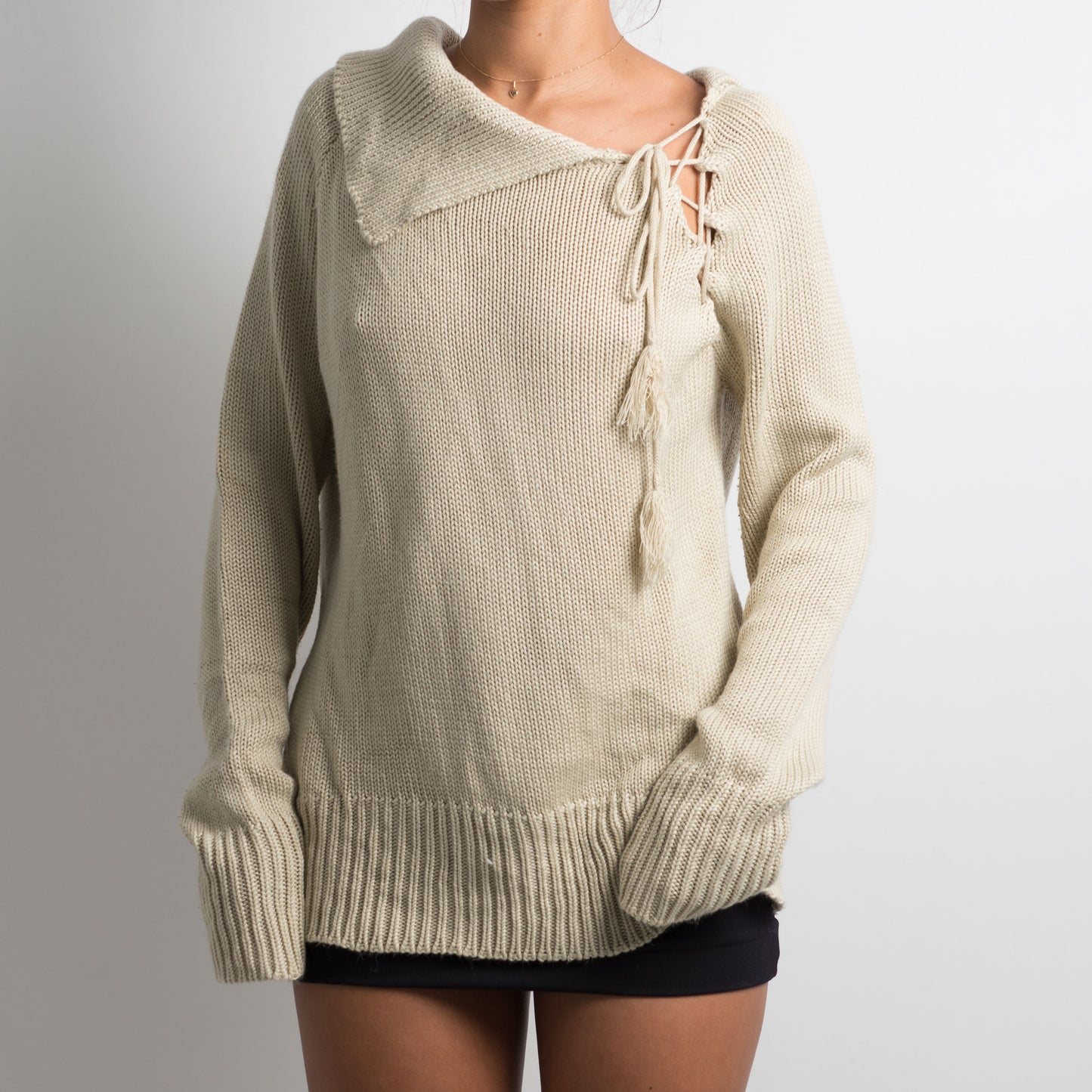 CREAM LACE UP KNIT SWEATER