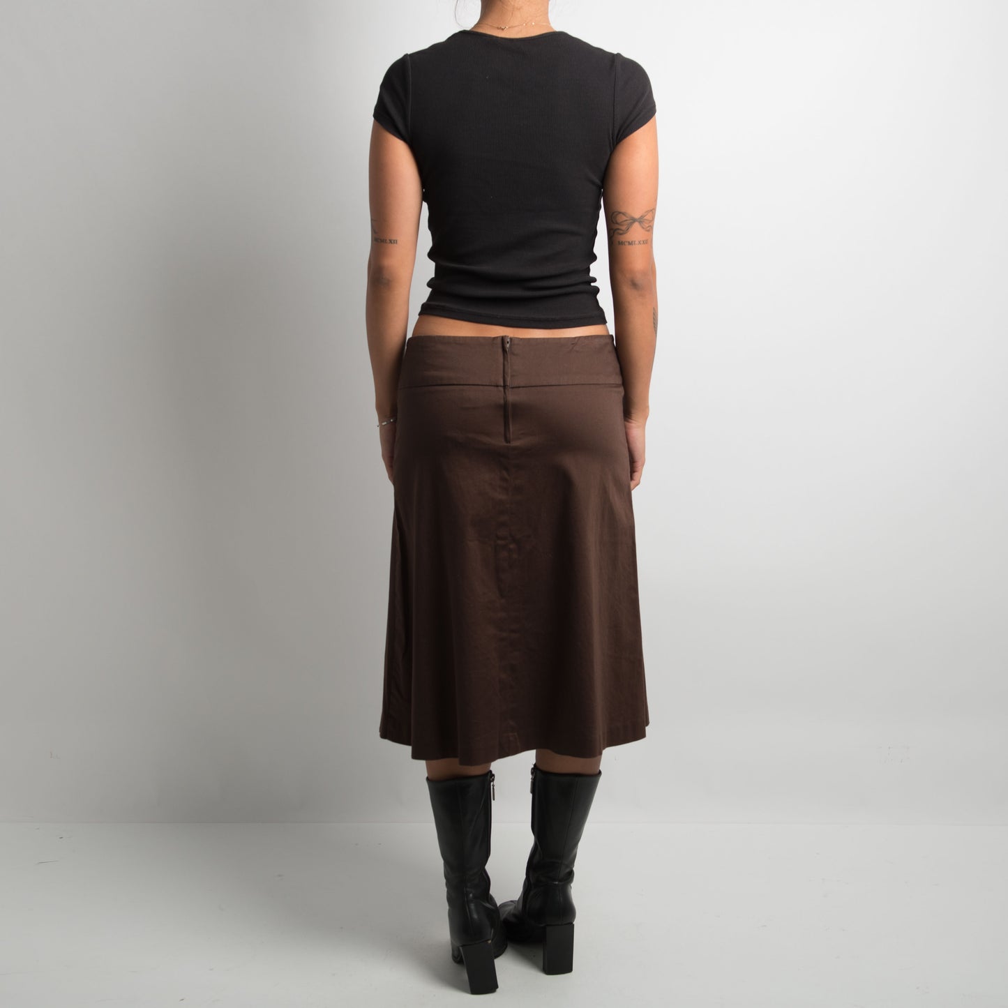 BROWN EMBROIDERED MIDI SKIRT