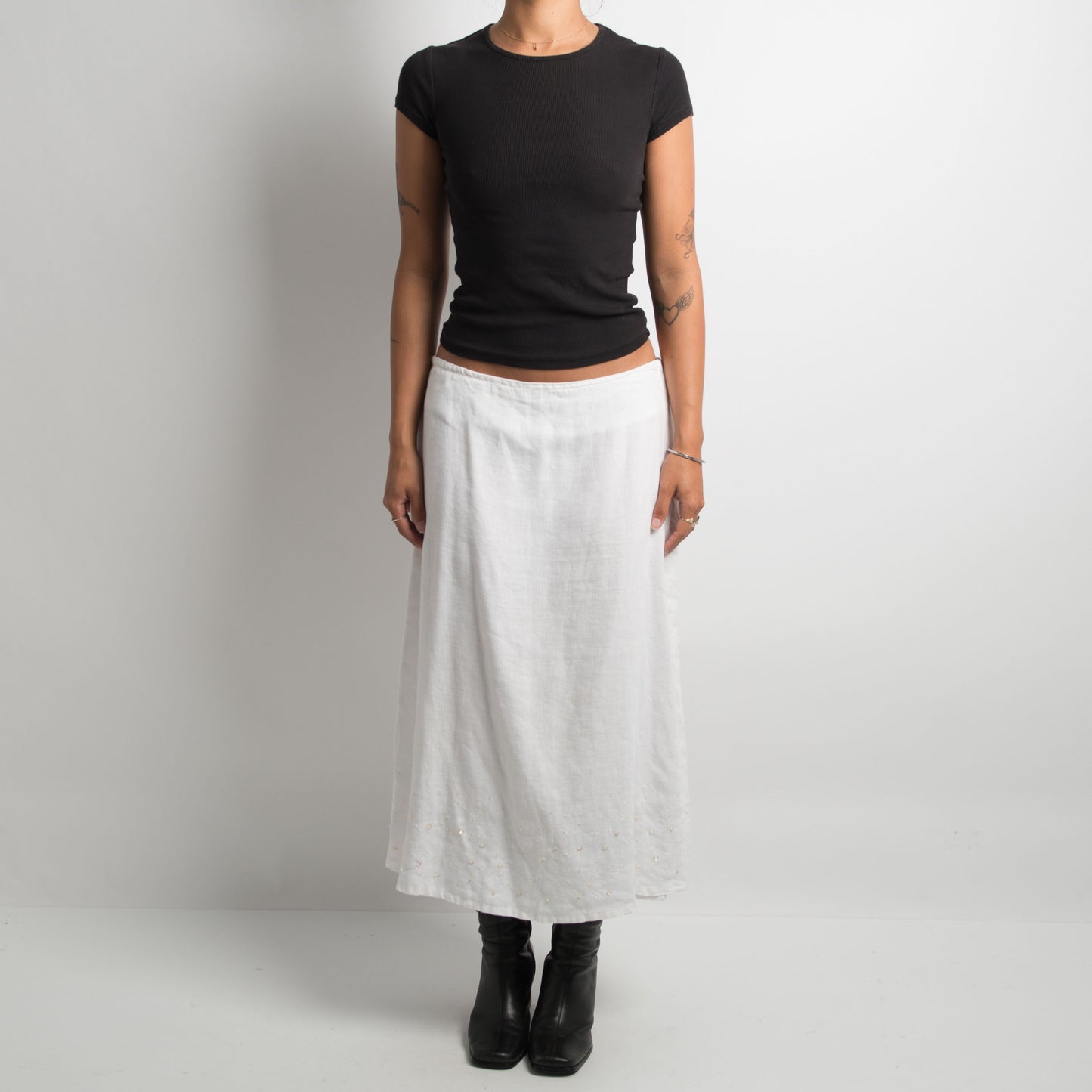 WHITE LINEN MIDI SKIRT