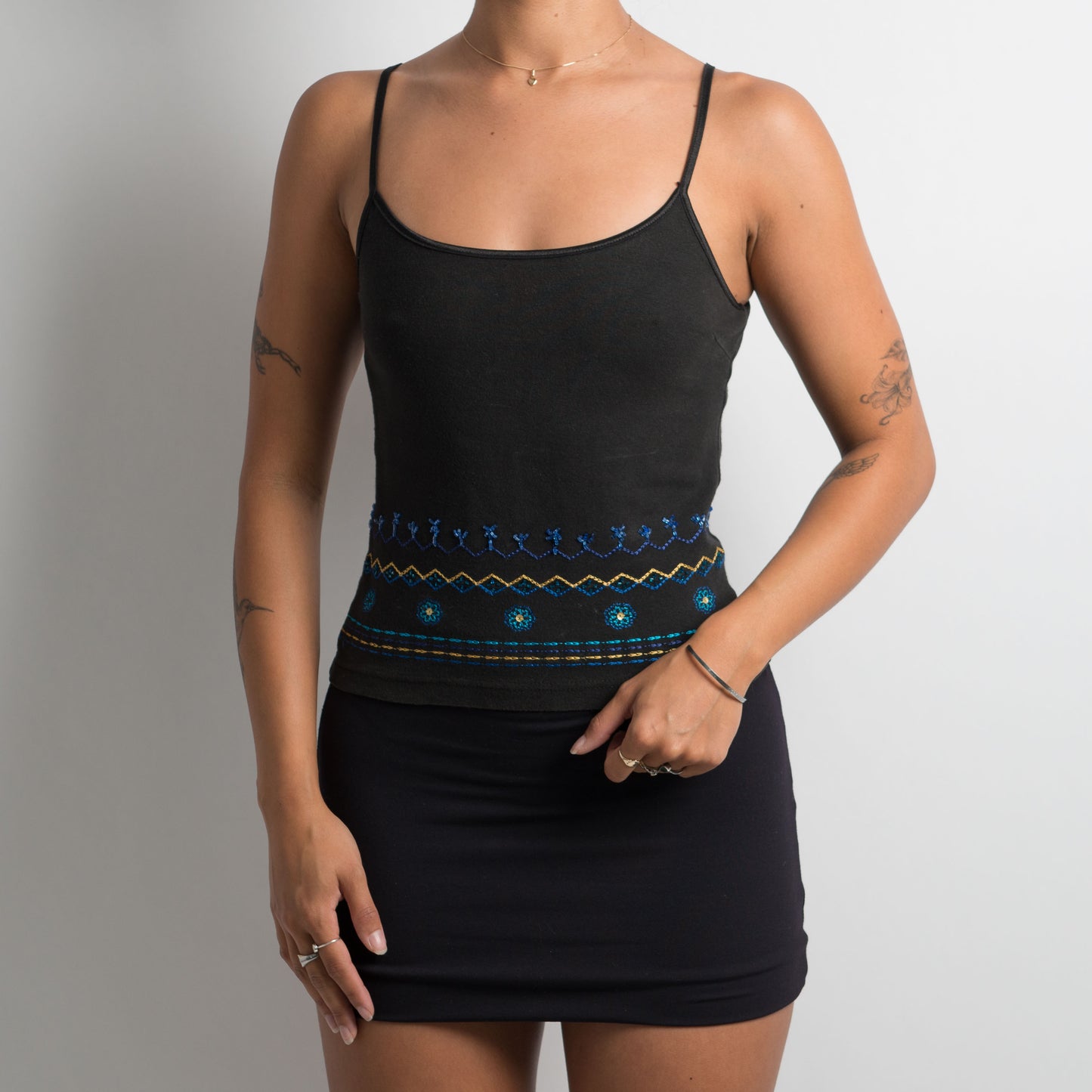 BLACK EMBROIDERED CAMISOLE