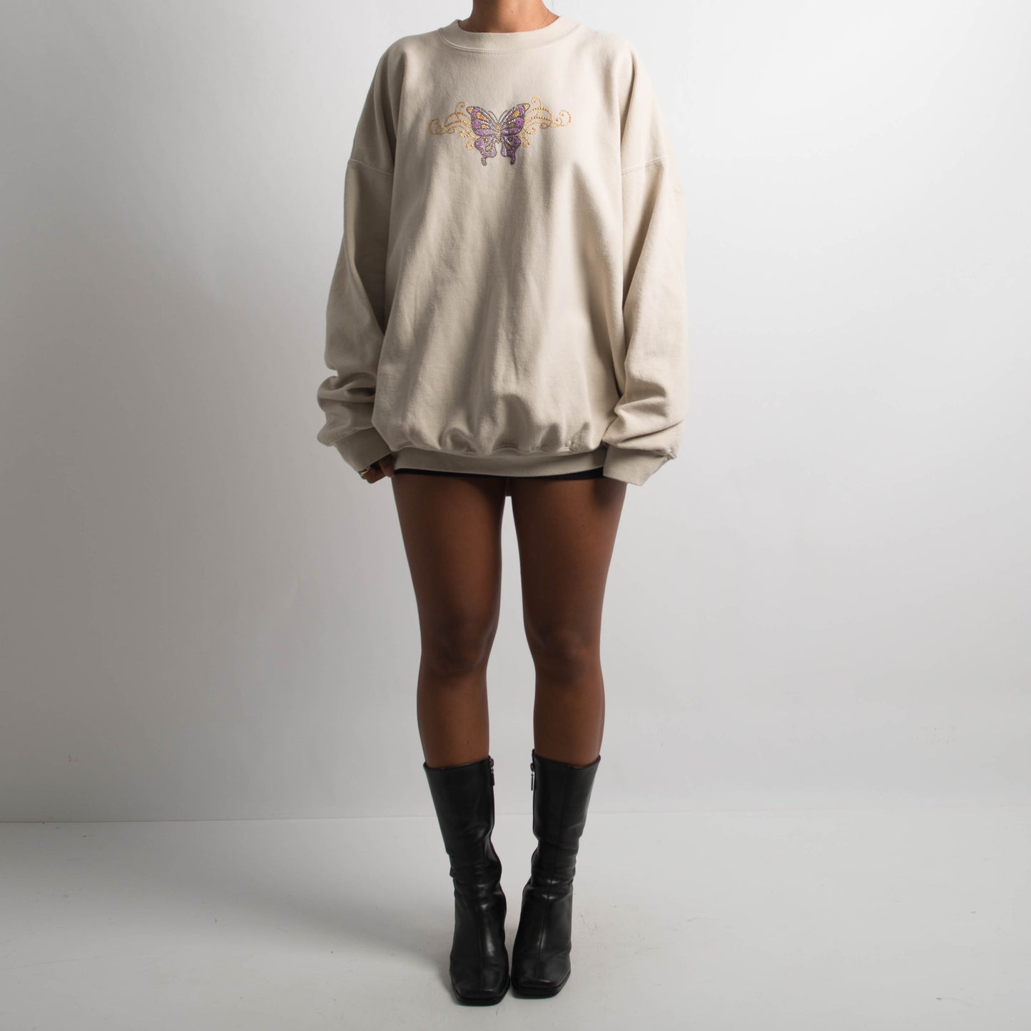 CREAM BUTTERFLY CREWNECK SWEATER