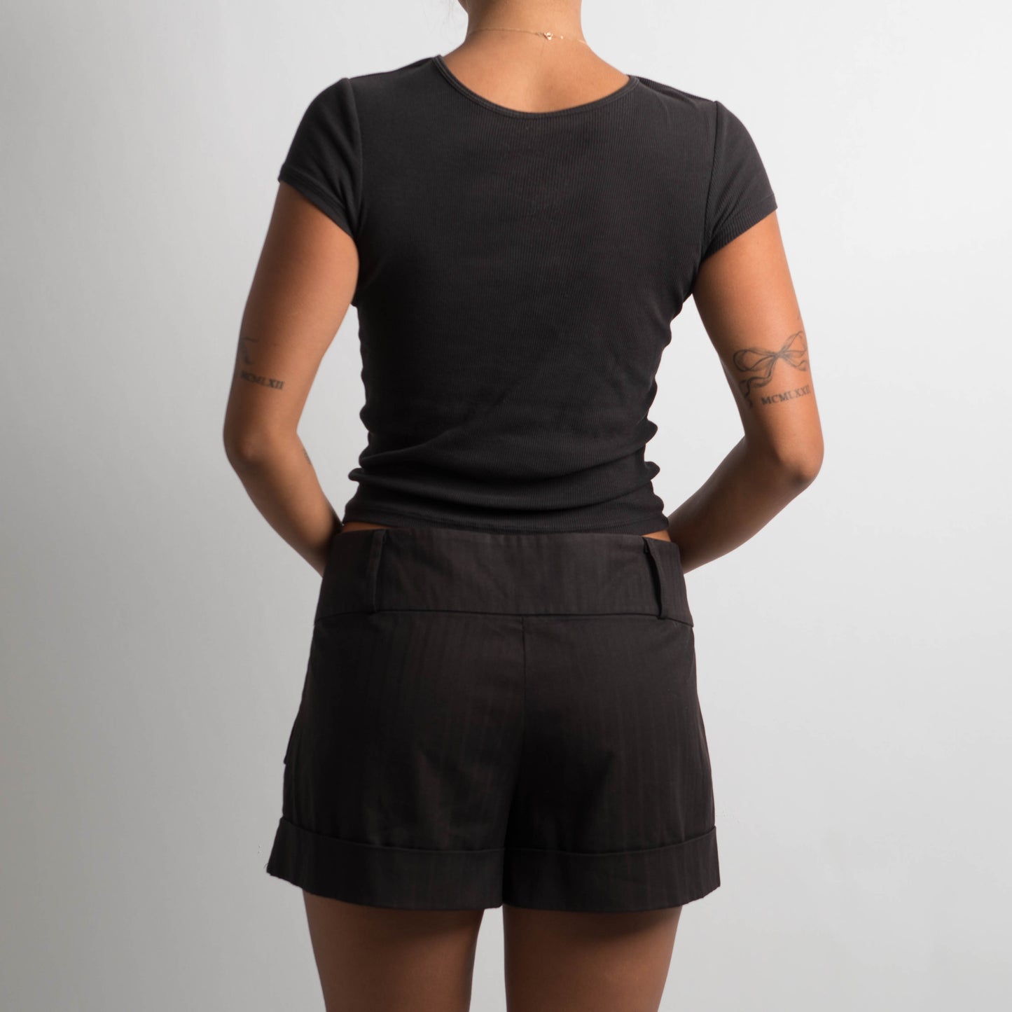 BLACK TAILORED SHORTS