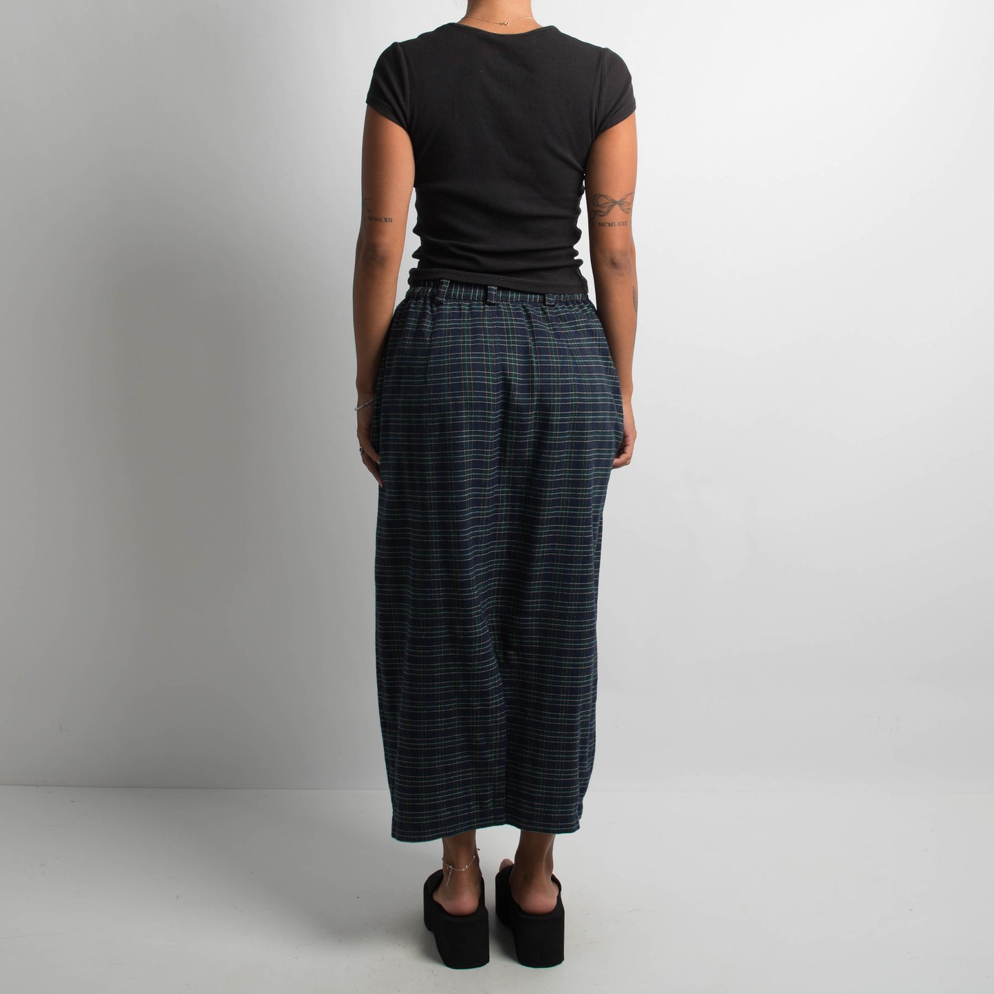 PLAID LONGLINE SKIRT