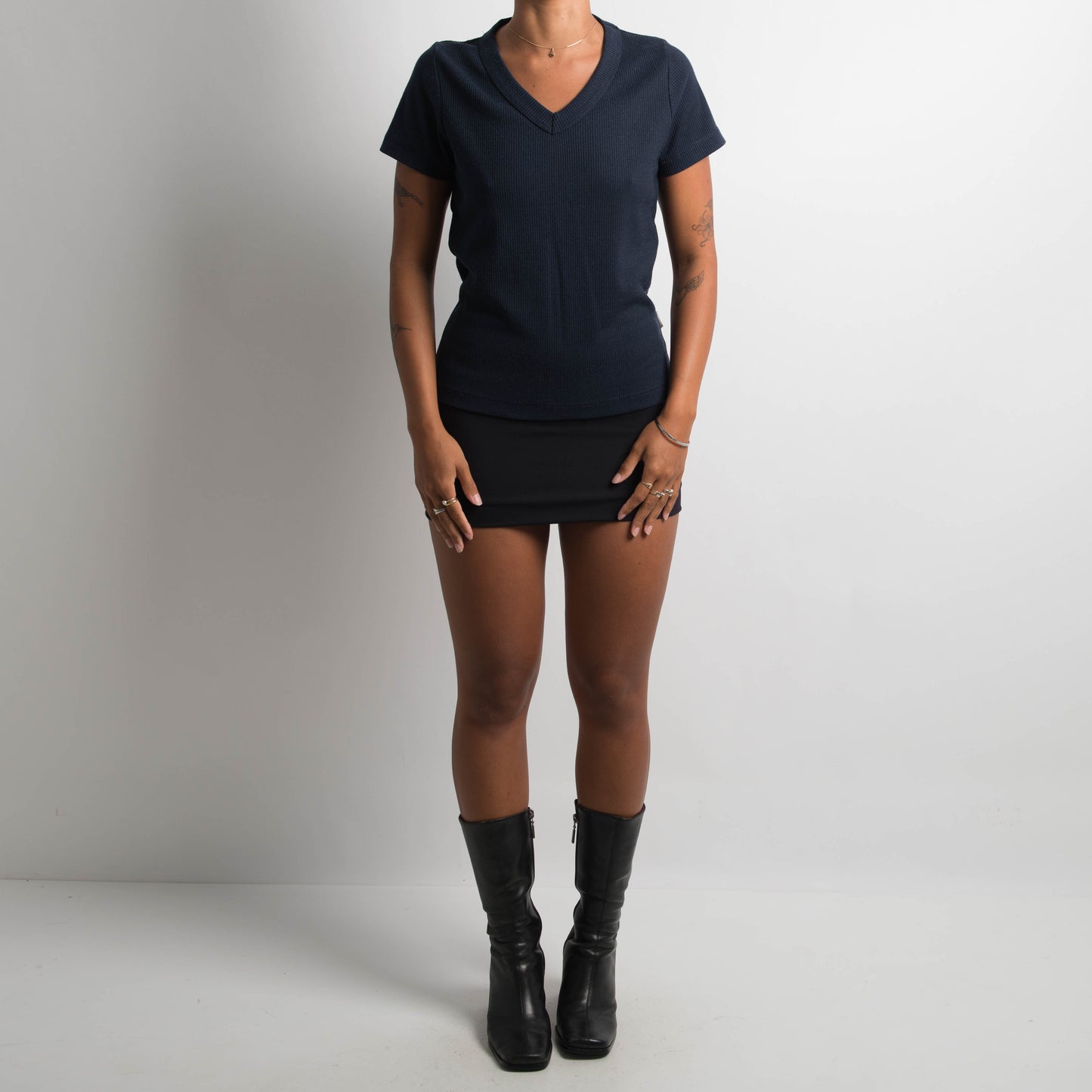 NAVY RIBBED TSHIRT