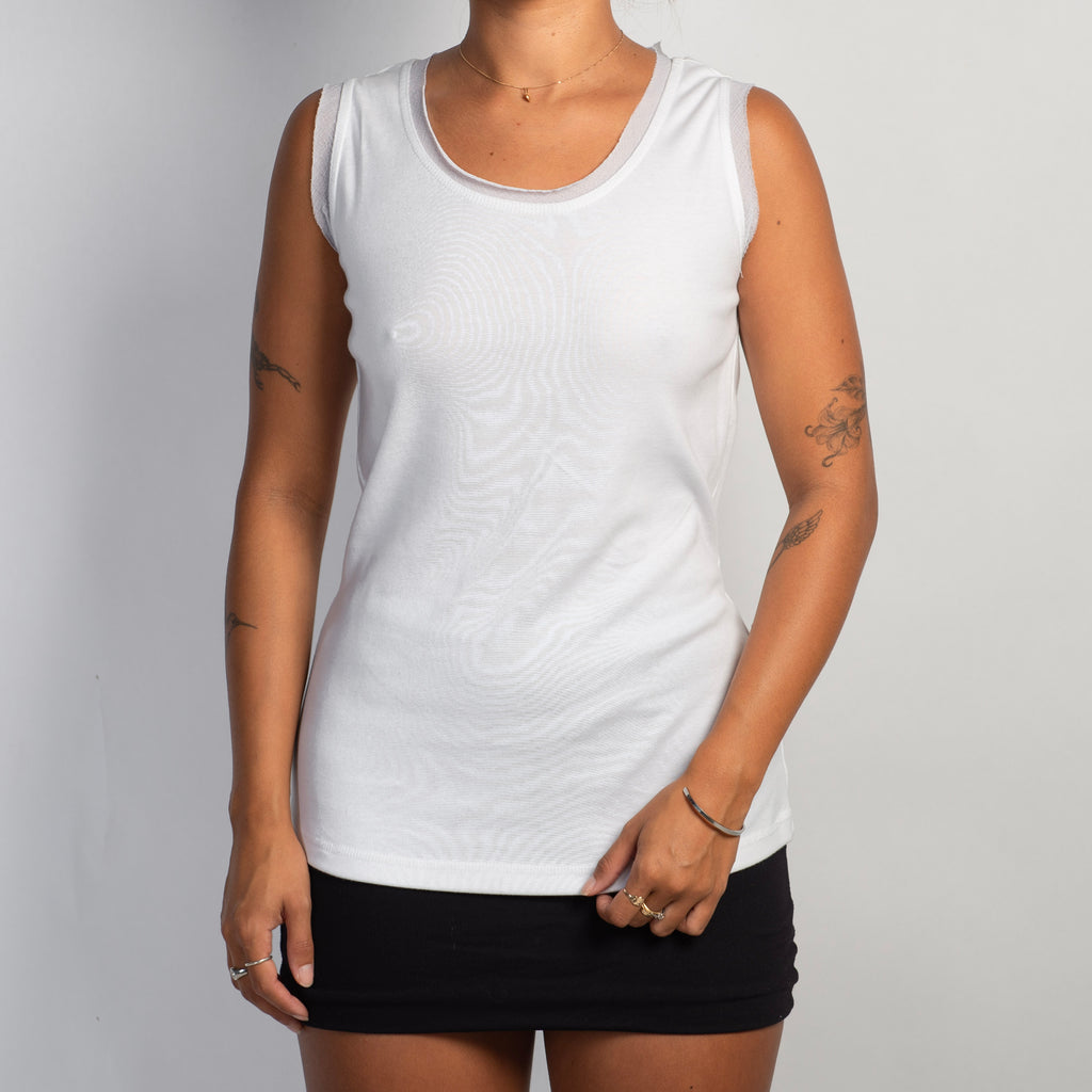 WHITE SLEEVELESS TOP