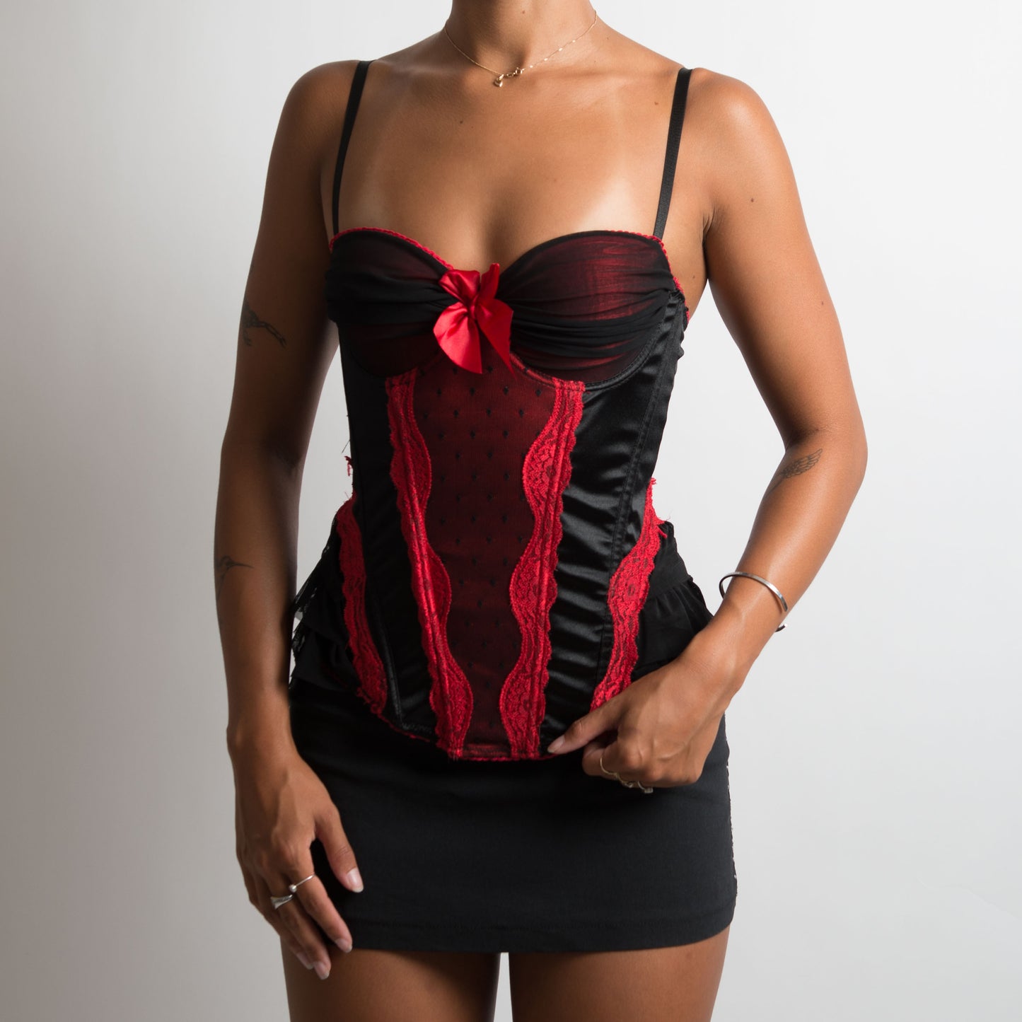 BLACK/RED BUSTIER