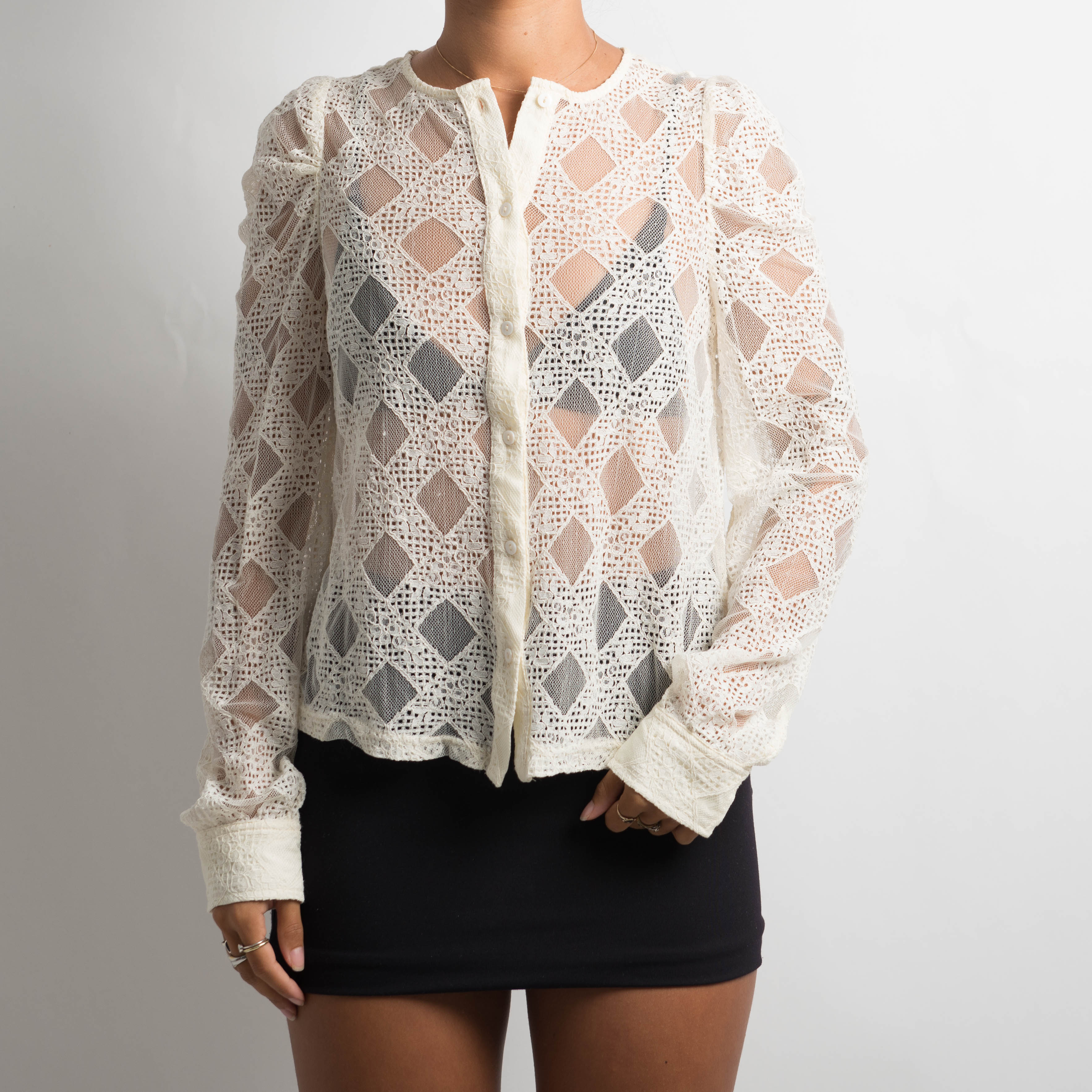 CREAM LACE BLOUSE