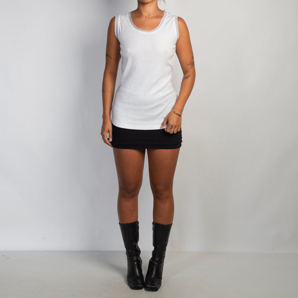 WHITE SLEEVELESS TOP