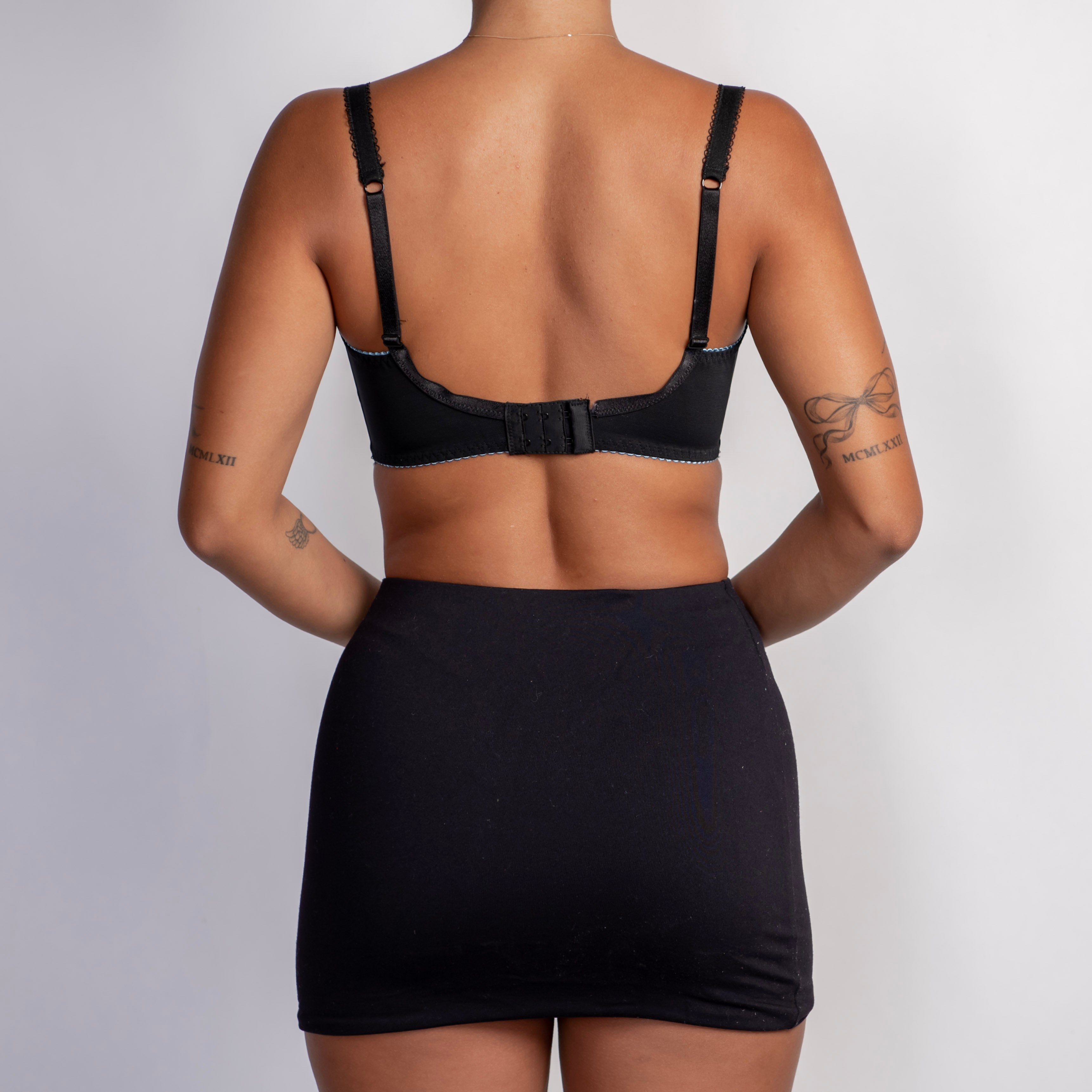 EMBROIDERED SOFT CUP BRA