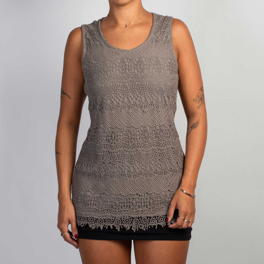 GREY LACE TOP