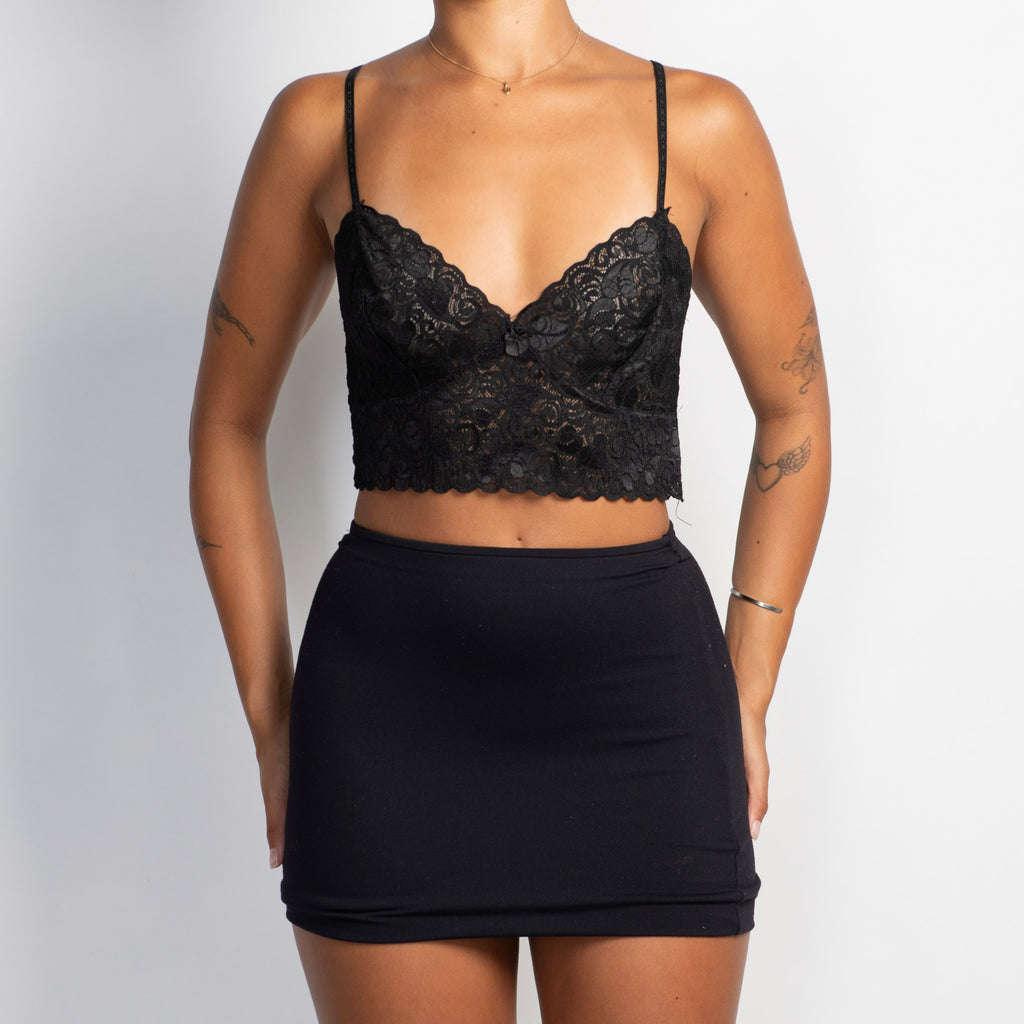 BLACK LACE CAMISOLE