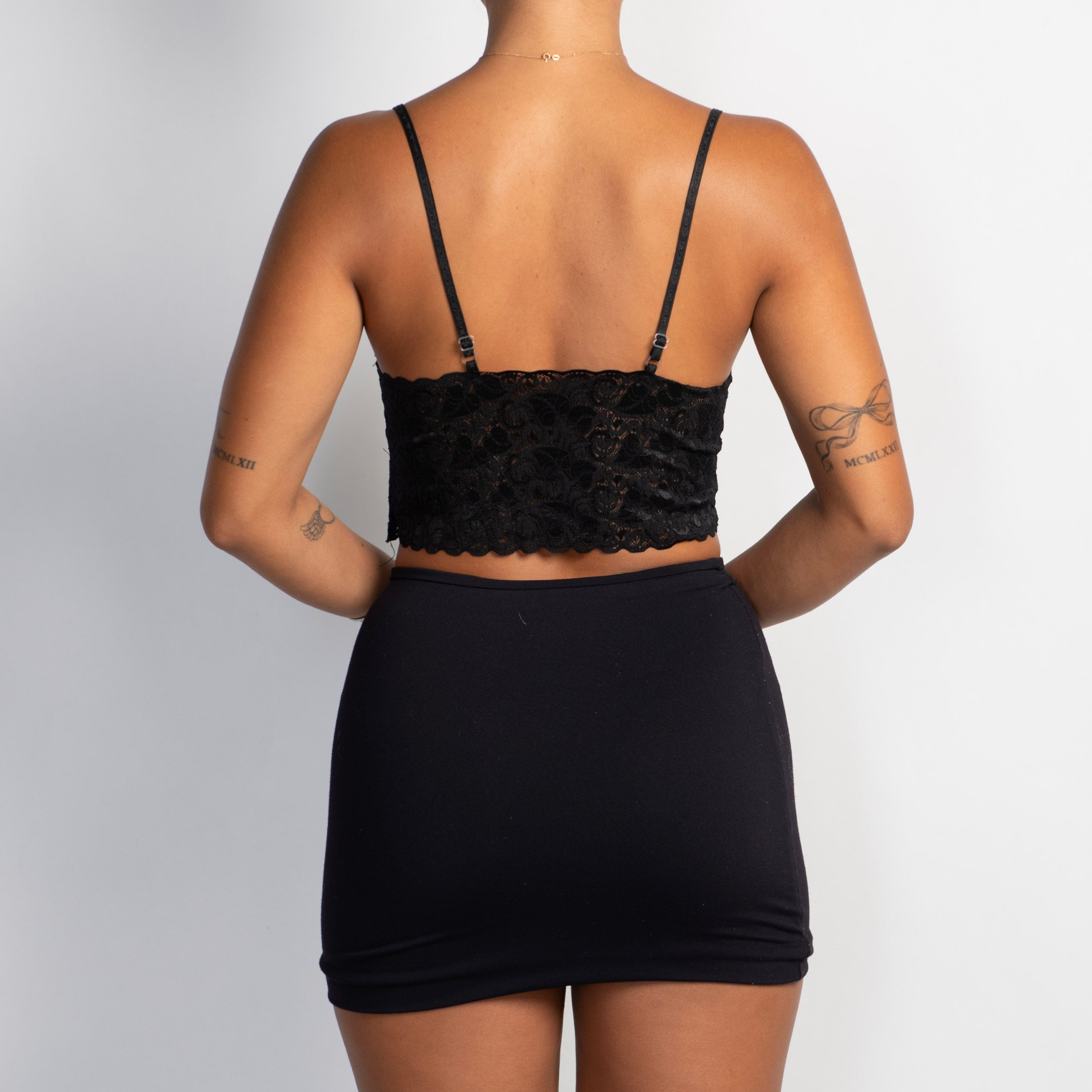BLACK LACE CAMISOLE