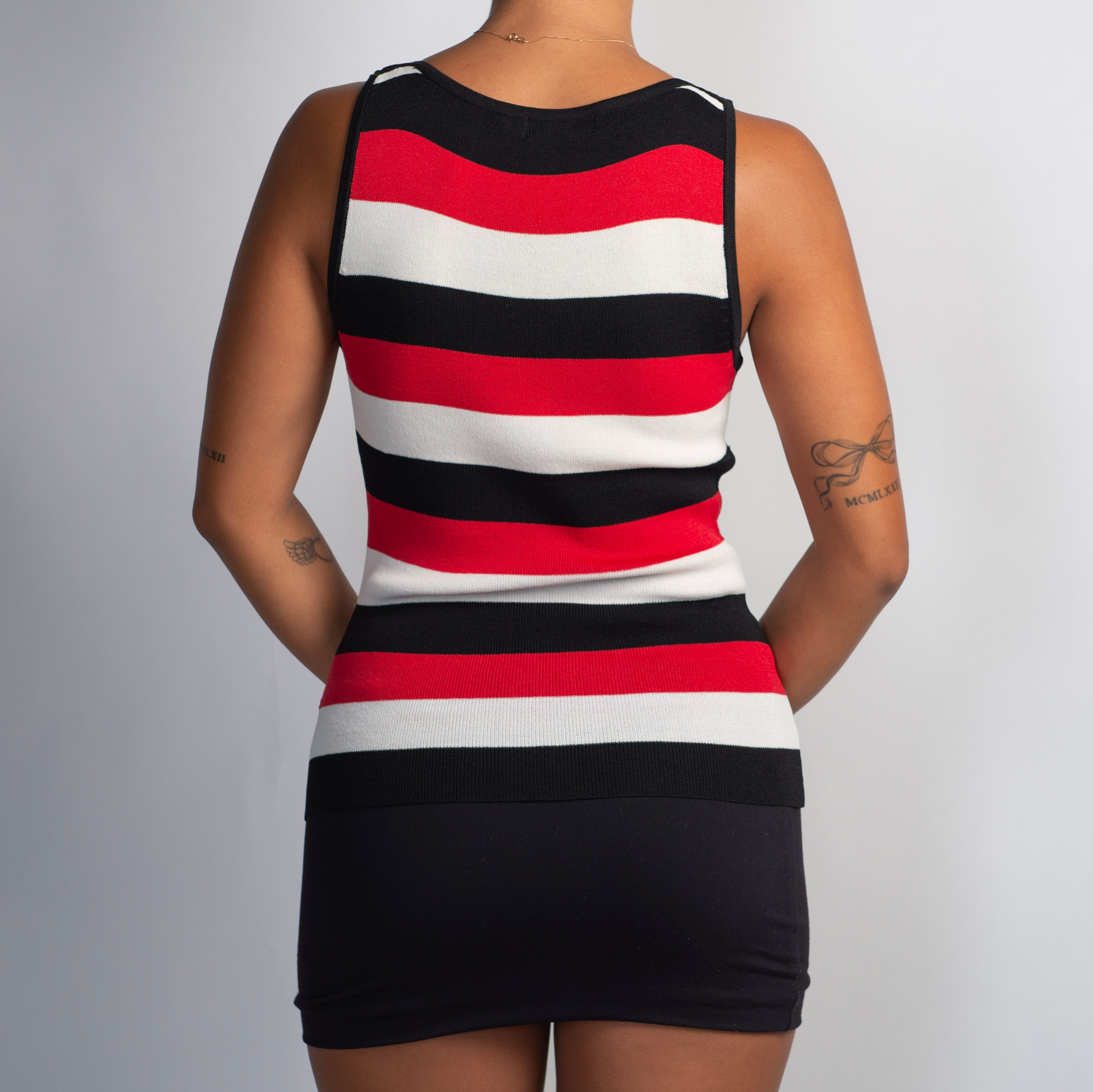RED STRIPE KNIT TOP