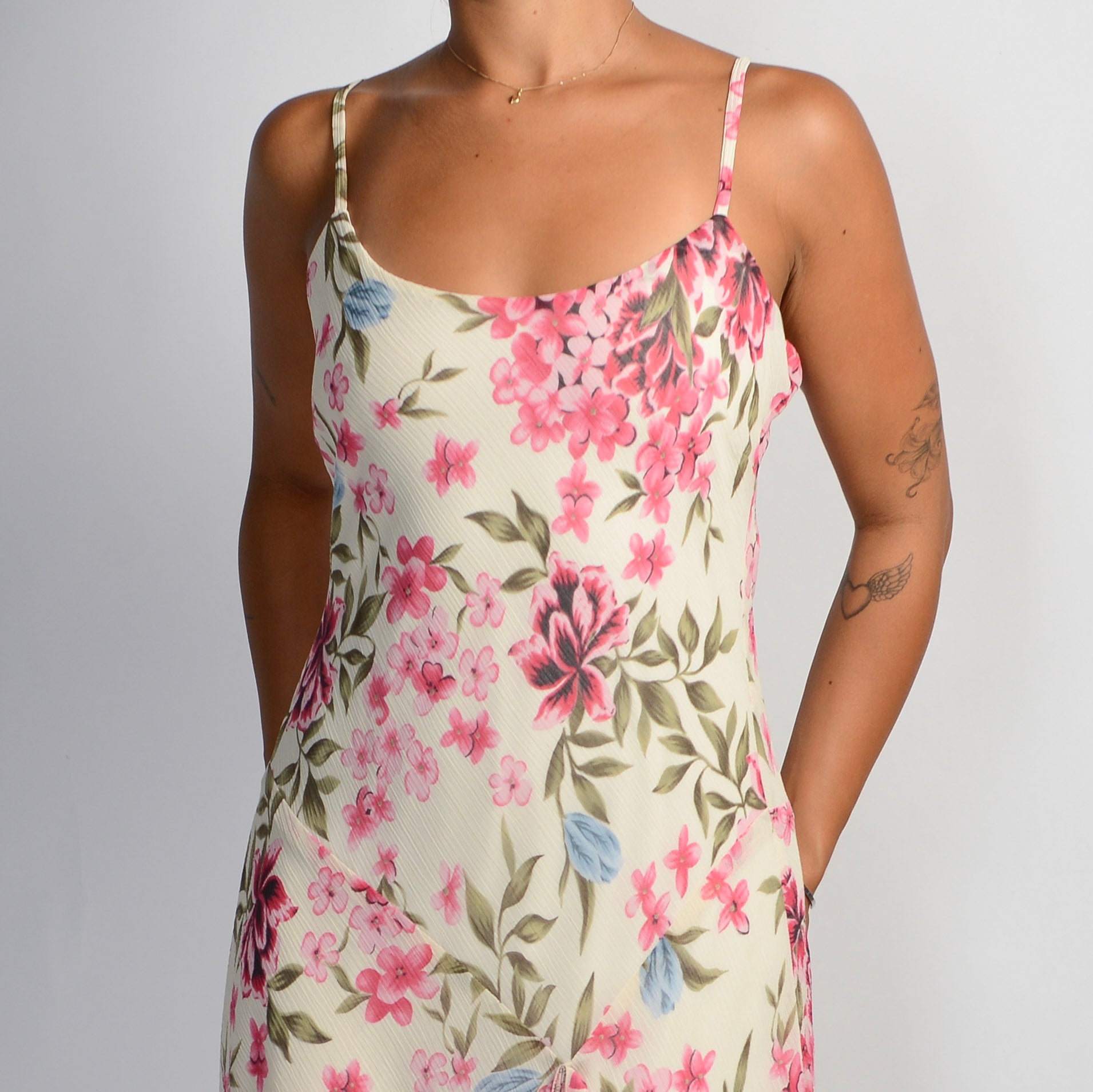 Buy Second-Hand Formal Dresses | Preloved Formal Dresses BEAN BY JESS Buy Second-Hand Formal Dresses | Preloved Formal Dresses BEAN BY JESS