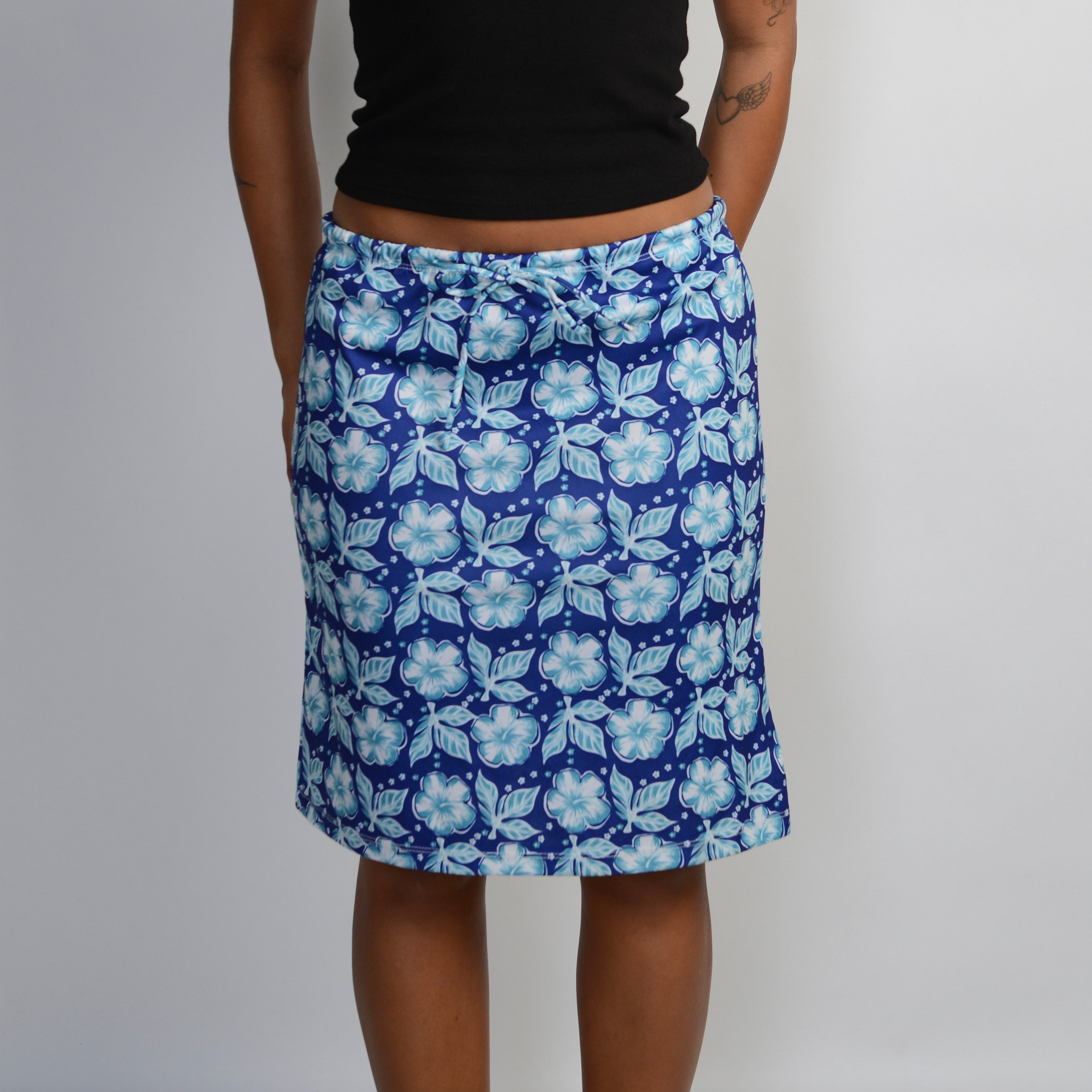 BLUE FLORAL DRAWSTRING SKIRT