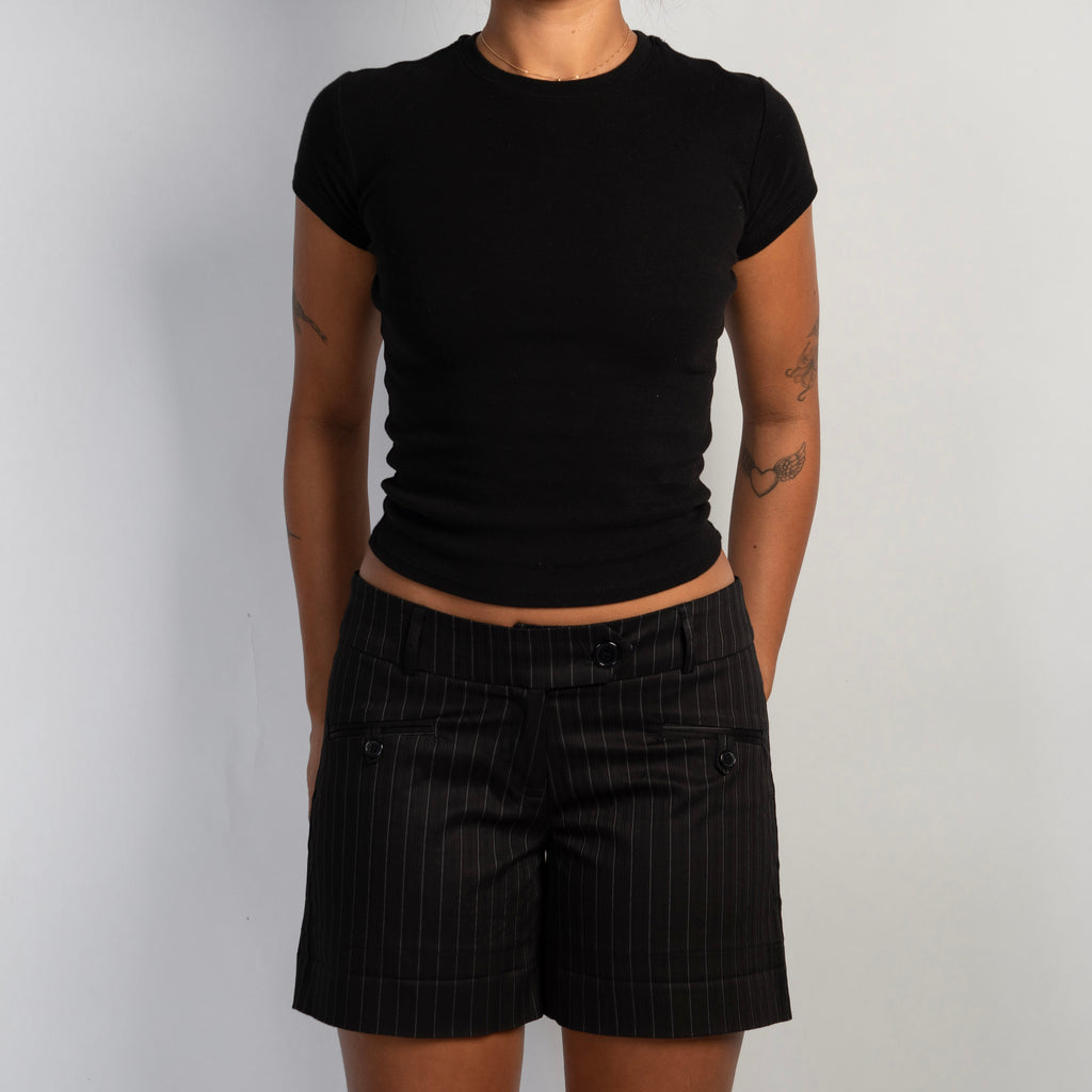 BLACK PINSTRIPE SHORTS