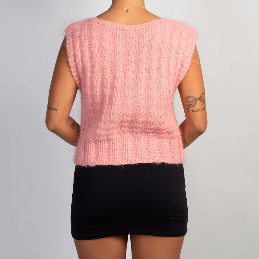 PINK KNIT VEST