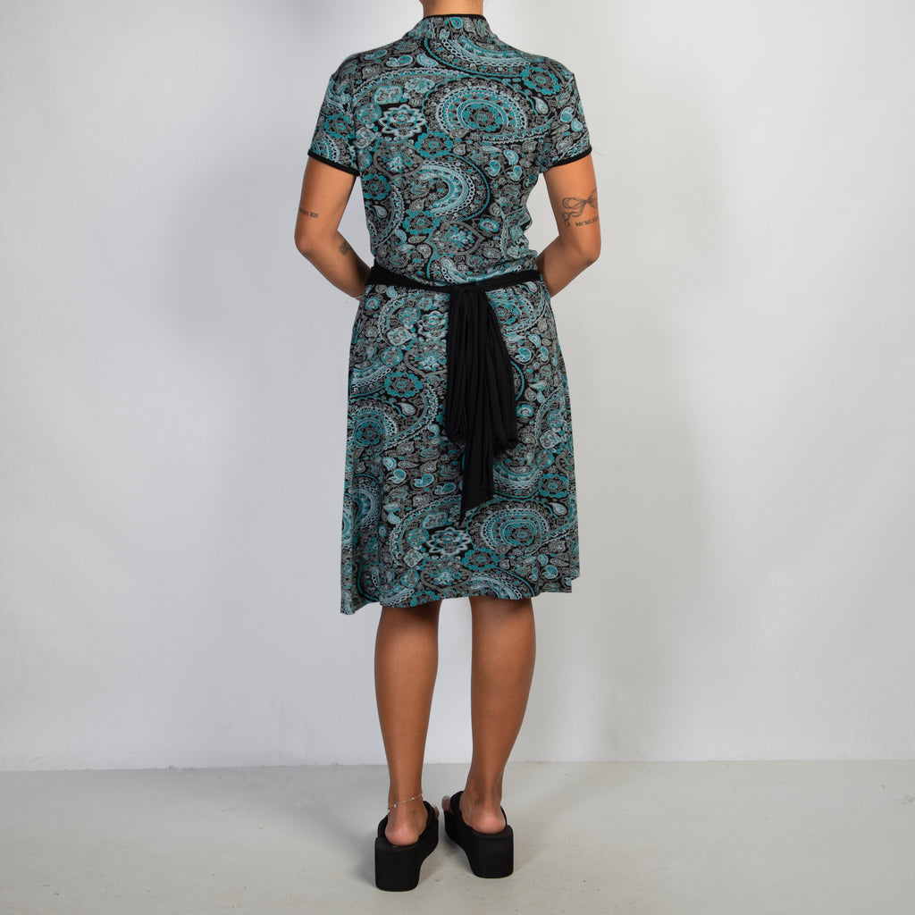 PATTERN WRAP DRESS