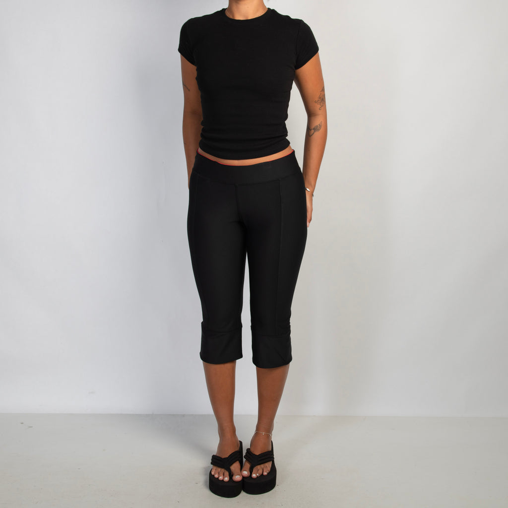 KICK FLARE CAPRI TIGHTS