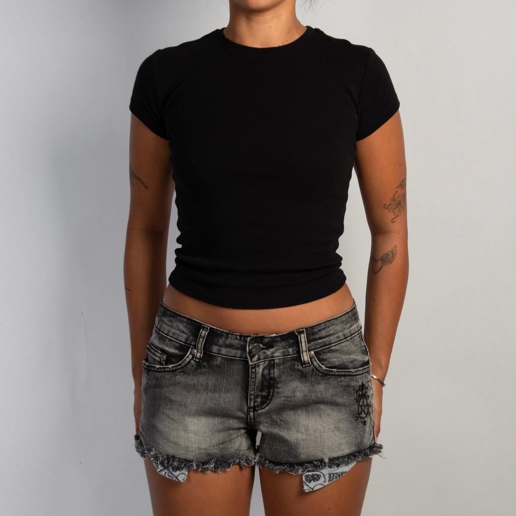 GREY WASH DENIM SHORTS