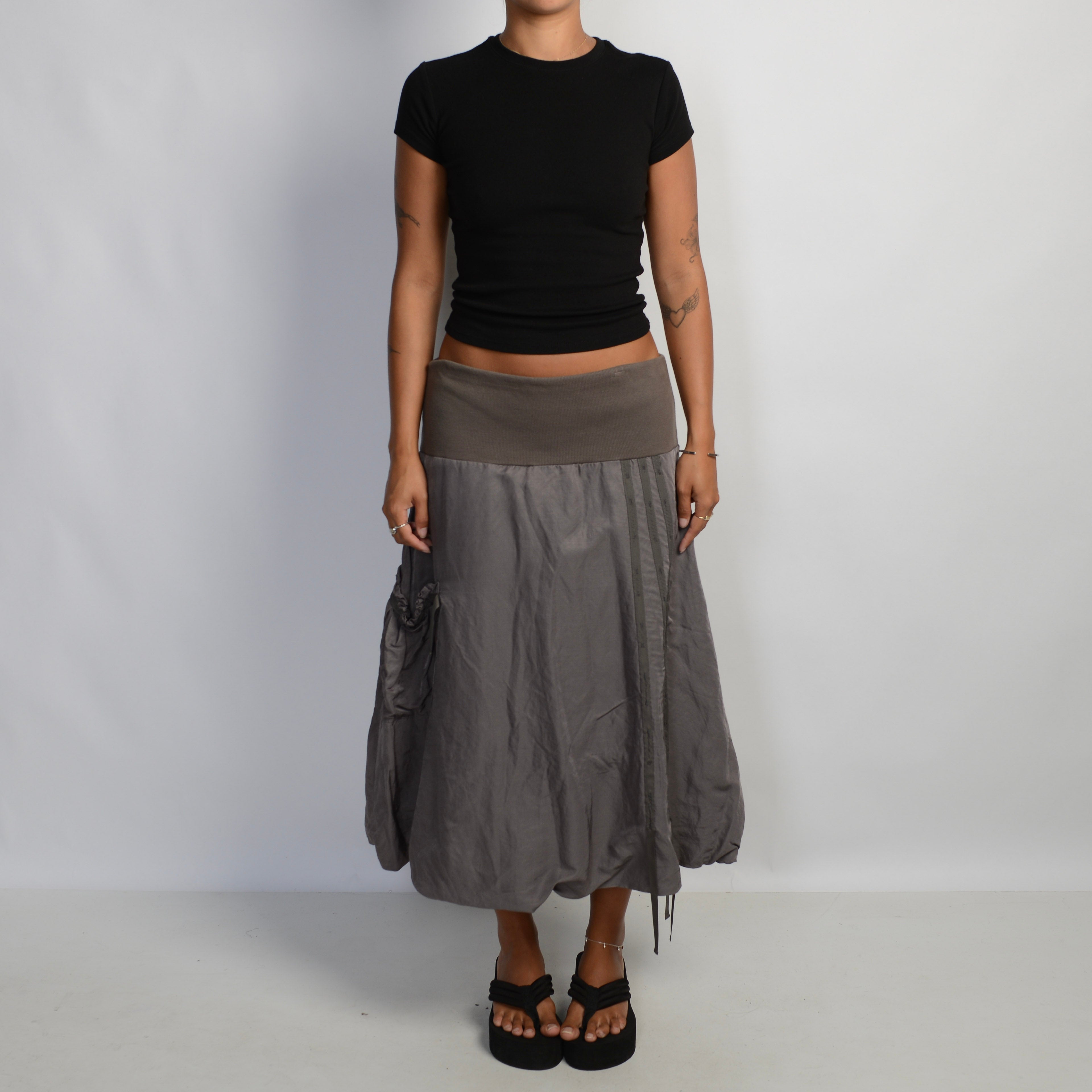 TAUPE GREY MIDI SKIRT