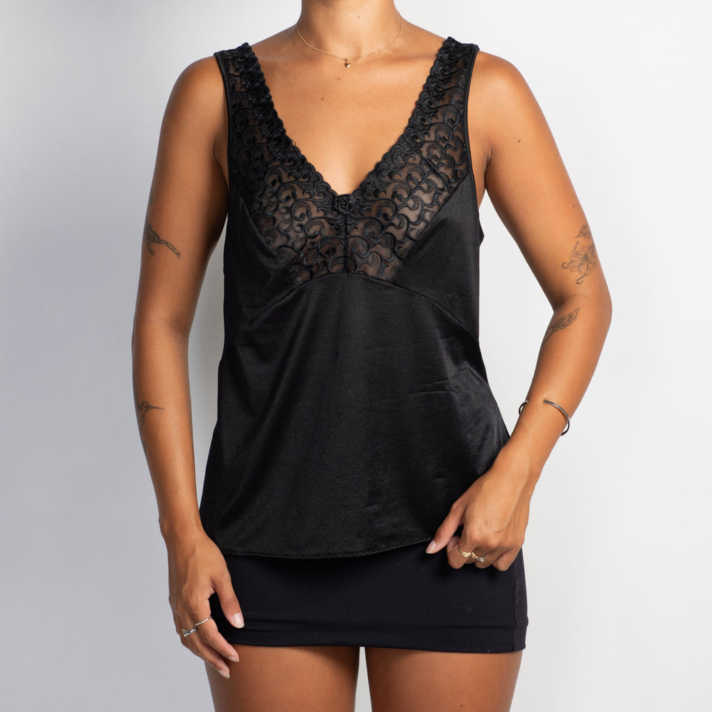 BLACK NYLON TOP