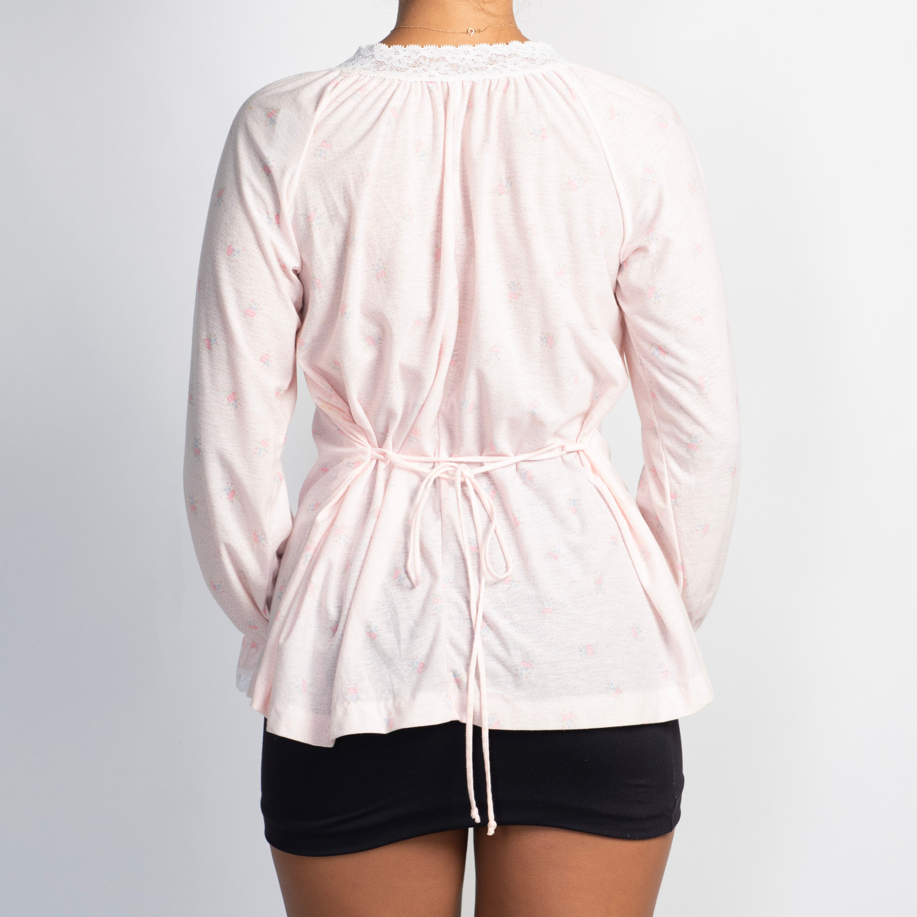 PALE PINK LONG SLEEVE TOP