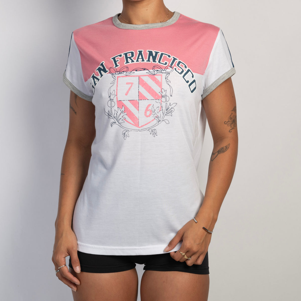 WHITE GRAPHIC TSHIRT