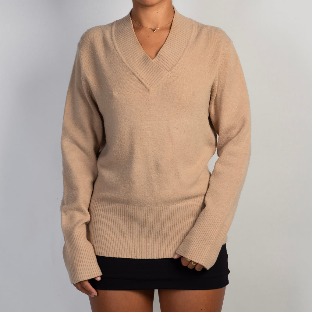 TAN KNIT SWEATER