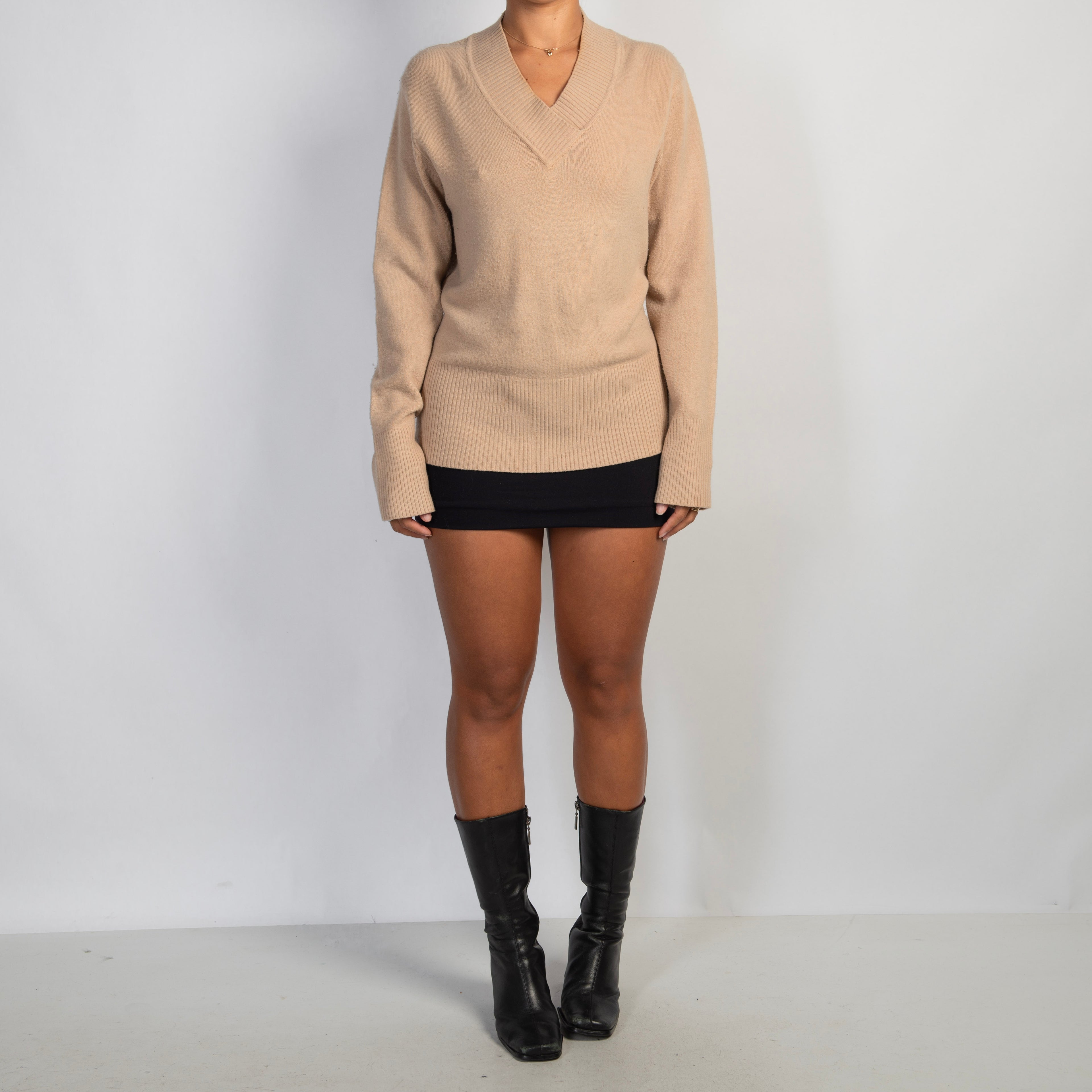 TAN KNIT SWEATER